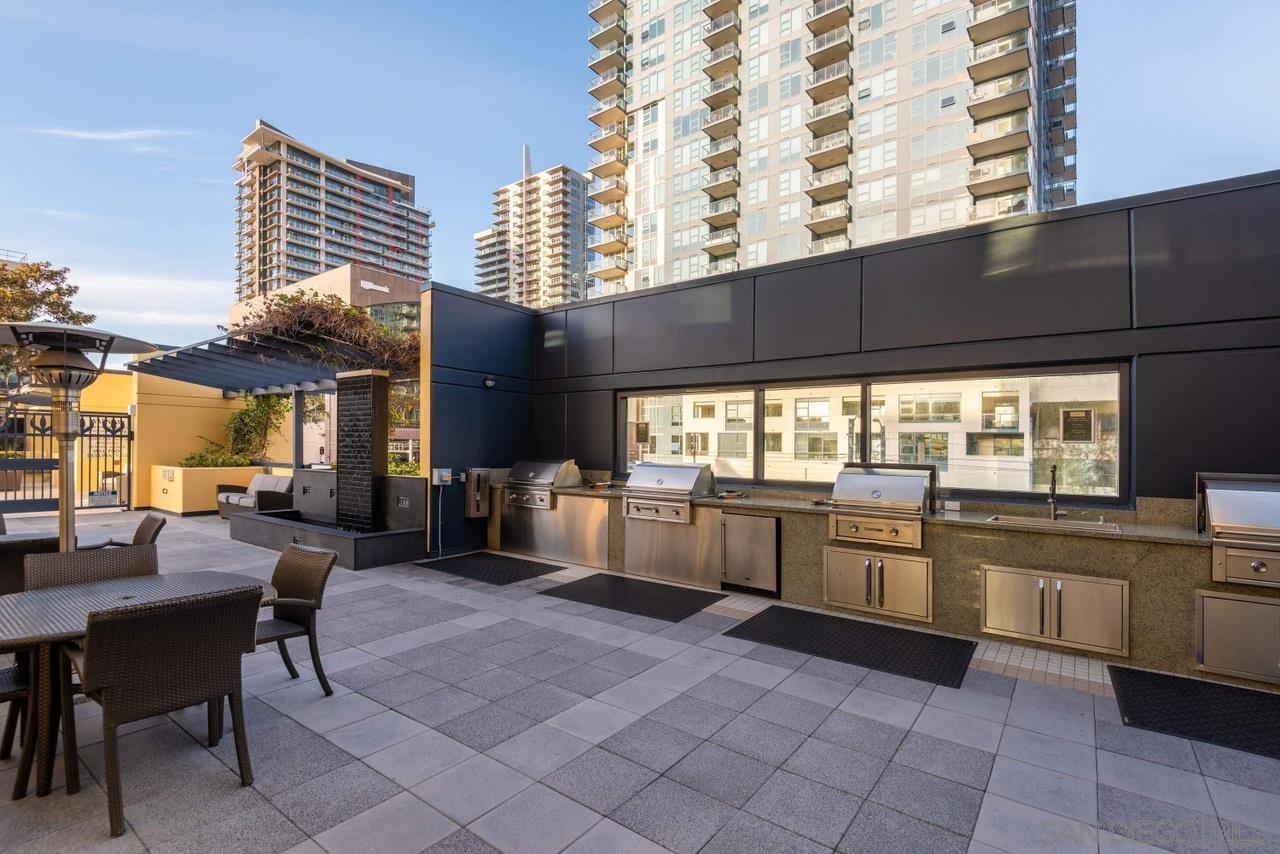 Detail Gallery Image 17 of 38 For 1325  Pacific Hwy  805, San Diego,  CA 92101 - 2 Beds | 2 Baths