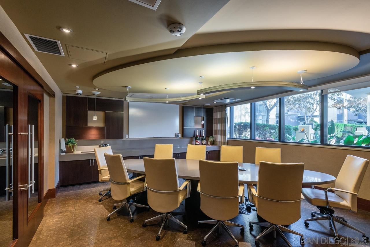 Detail Gallery Image 18 of 38 For 1325  Pacific Hwy  805, San Diego,  CA 92101 - 2 Beds | 2 Baths