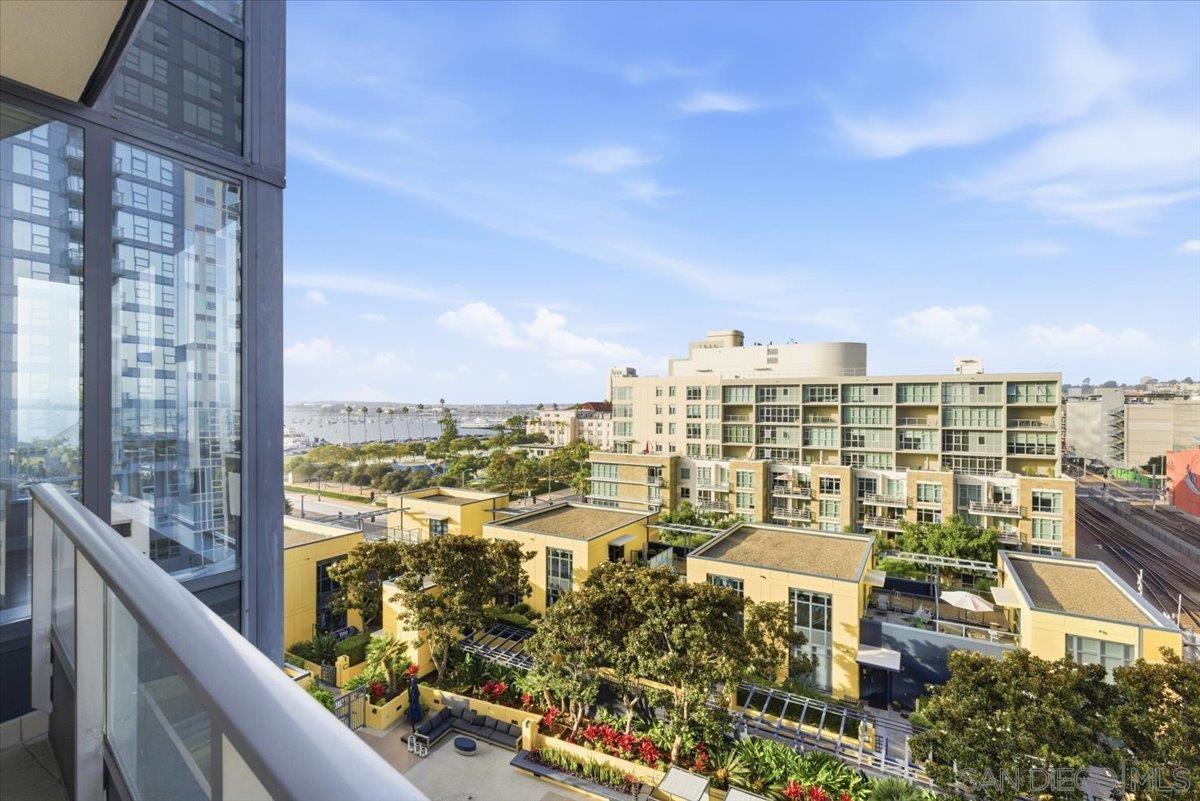 Detail Gallery Image 27 of 38 For 1325  Pacific Hwy  805, San Diego,  CA 92101 - 2 Beds | 2 Baths