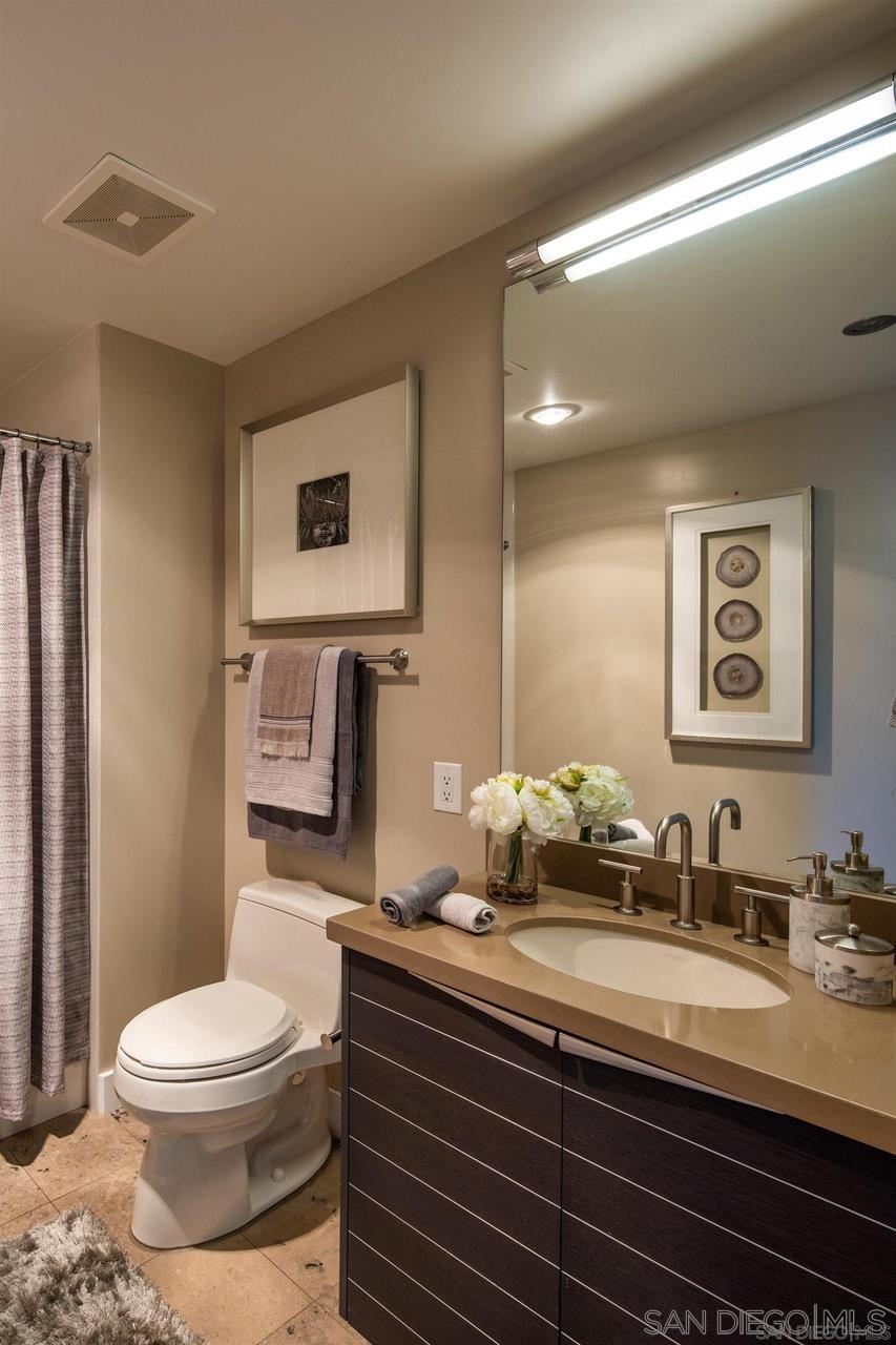 Detail Gallery Image 6 of 38 For 1325  Pacific Hwy  805, San Diego,  CA 92101 - 2 Beds | 2 Baths