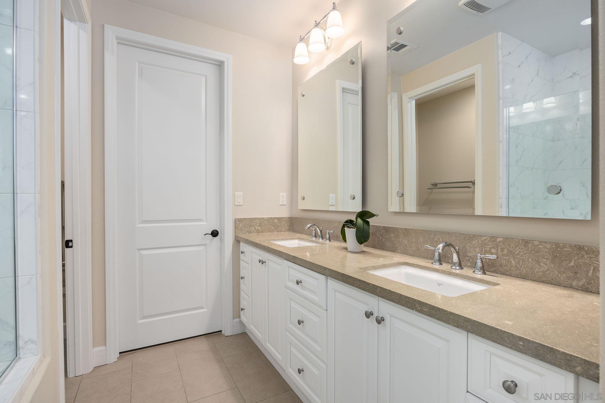 Detail Gallery Image 17 of 36 For 7957 Auberge  Circle, San Diego,  CA 92127 - 3 Beds | 2/1 Baths