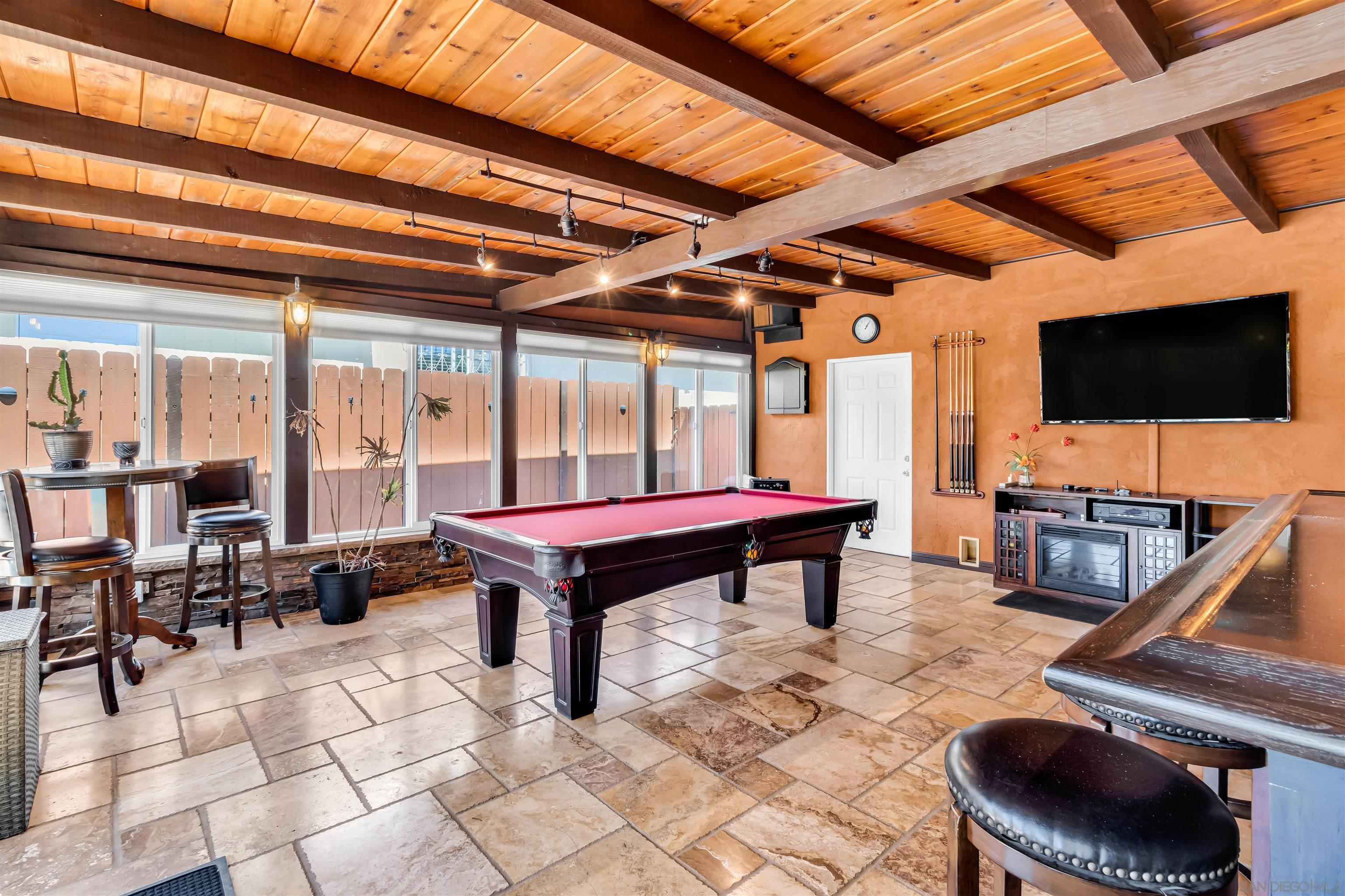 Detail Gallery Image 18 of 25 For 3878  Armstrong St, San Diego,  CA 92111 - 3 Beds | 2 Baths