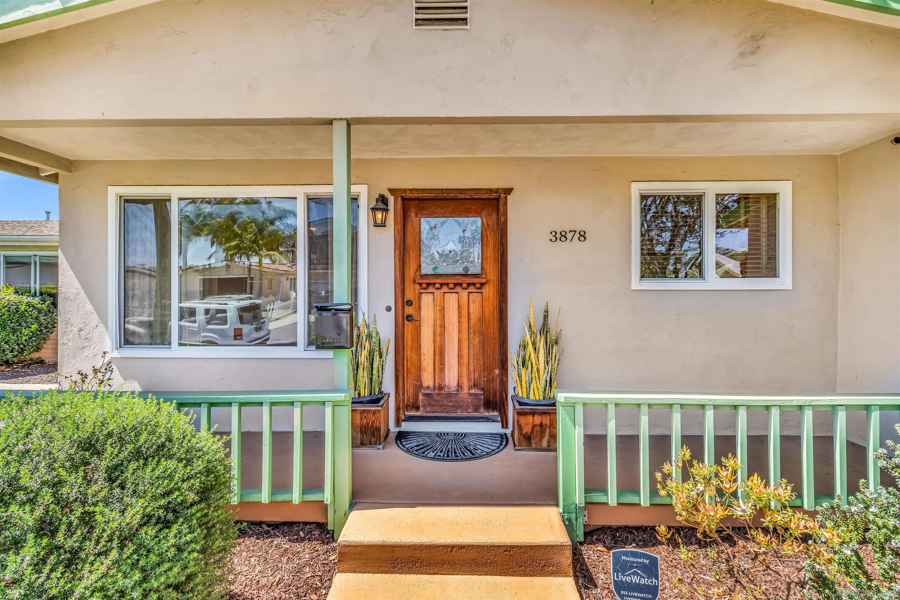 Detail Gallery Image 4 of 25 For 3878  Armstrong St, San Diego,  CA 92111 - 3 Beds | 2 Baths