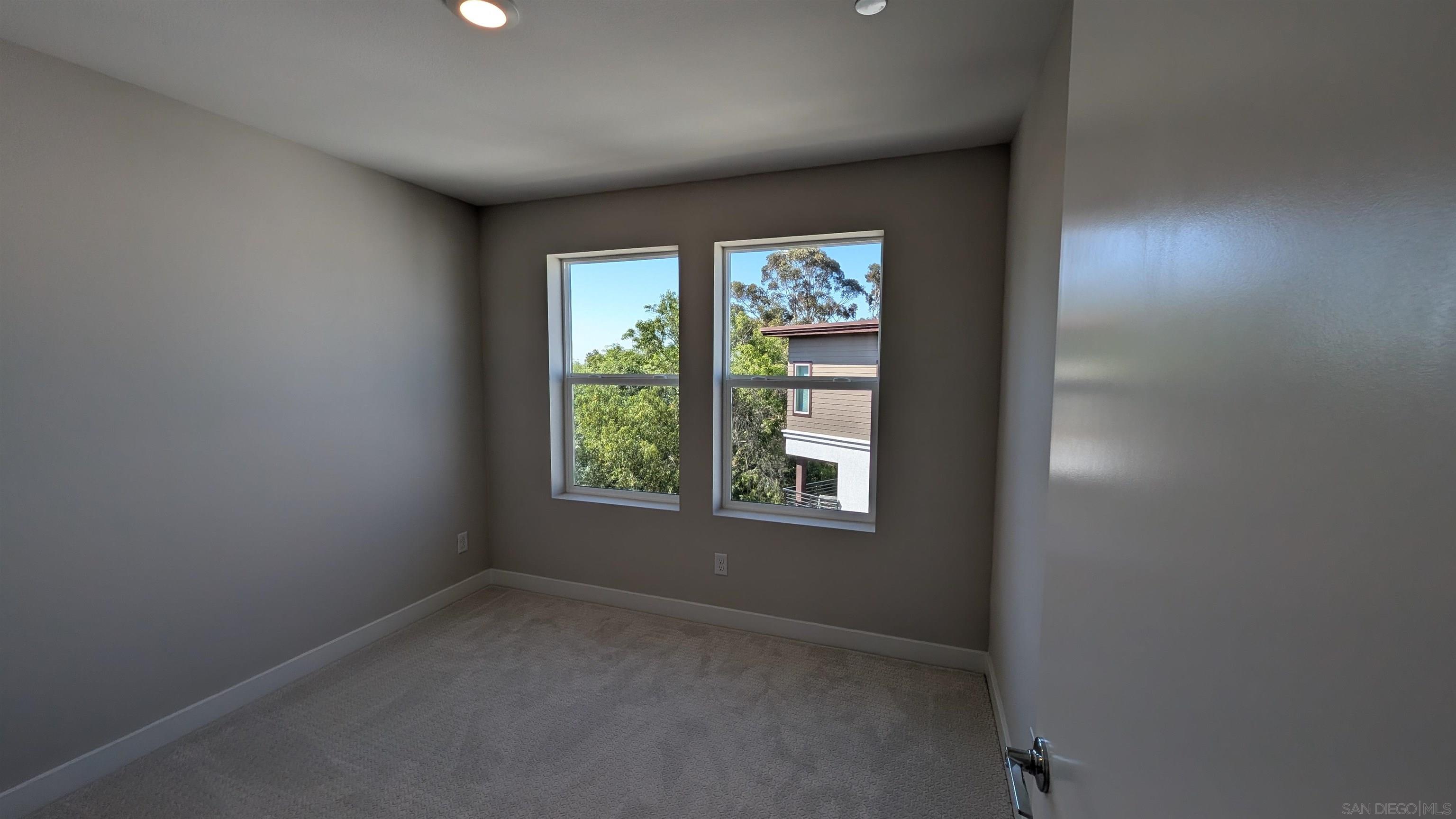 Detail Gallery Image 21 of 29 For 4511  Misty Place, San Diego,  CA 92117 - 4 Beds | 2/1 Baths