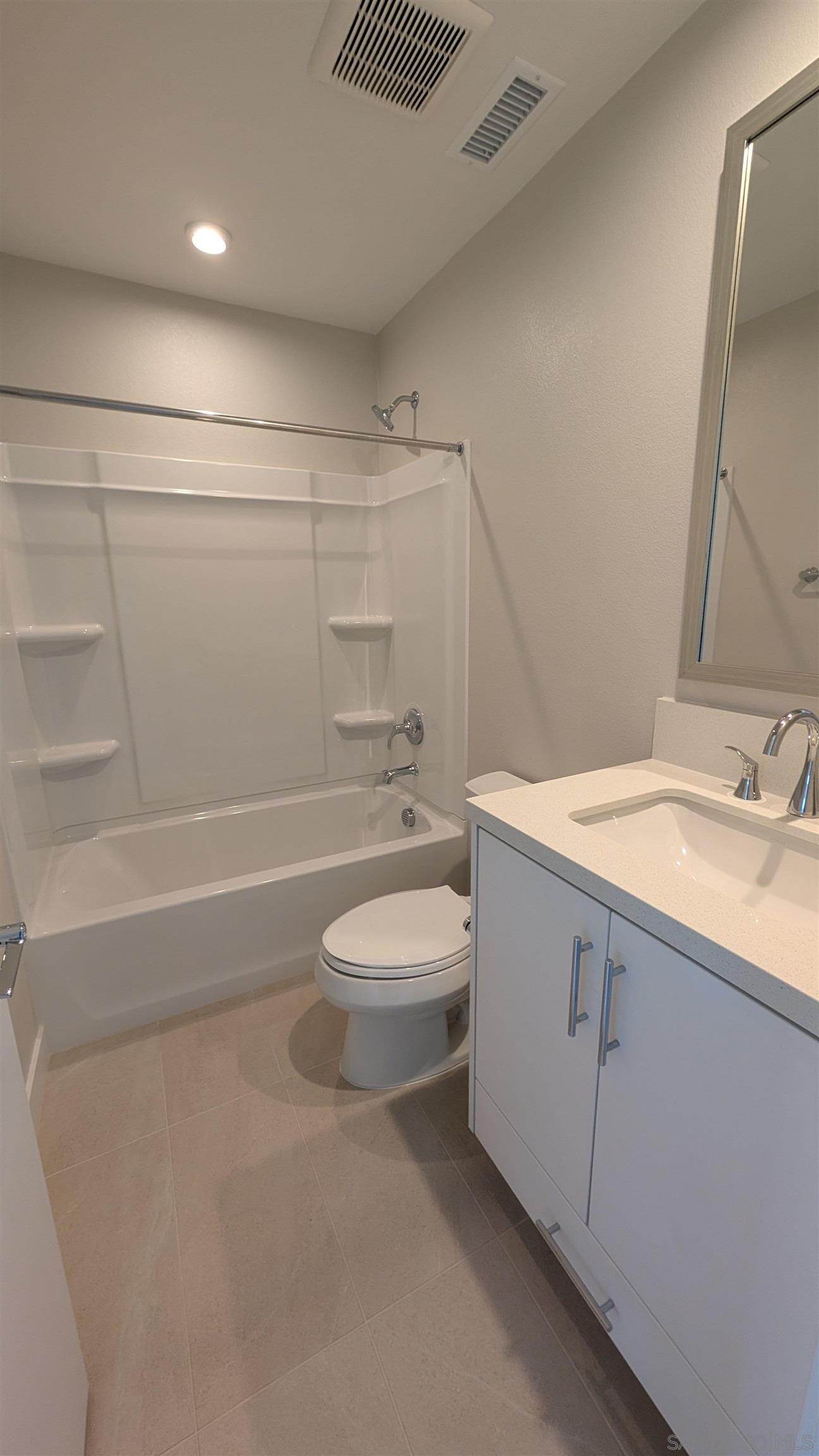 Detail Gallery Image 22 of 29 For 4511  Misty Place, San Diego,  CA 92117 - 4 Beds | 2/1 Baths