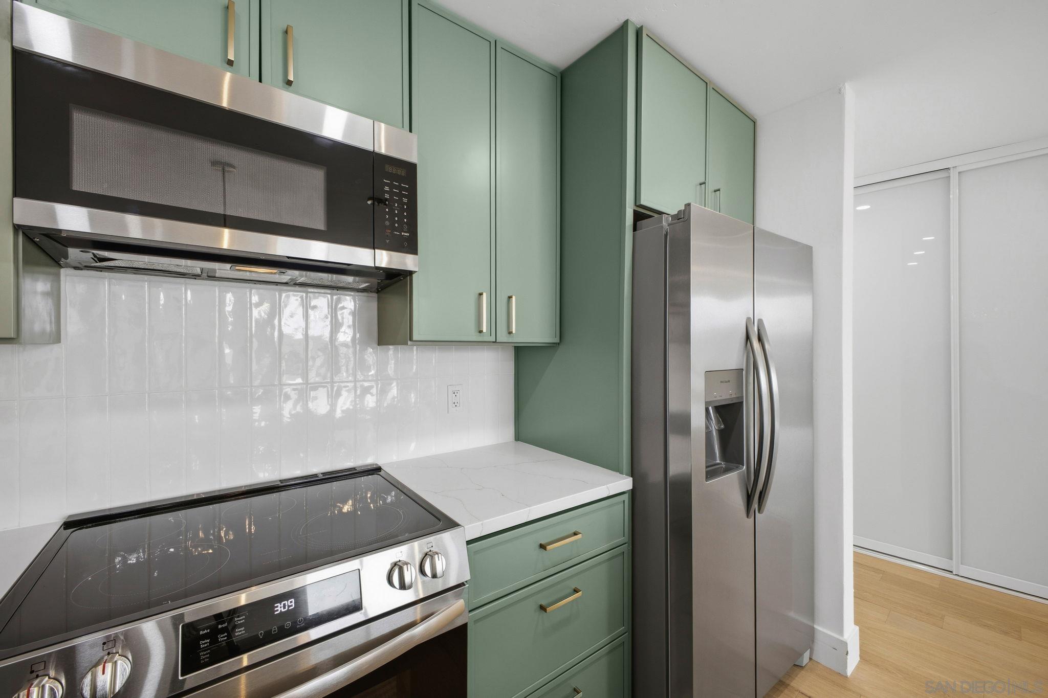 Detail Gallery Image 11 of 46 For 3050  Rue Dorleans  #308,  San Diego,  CA 92110 - 1 Beds | 1 Baths