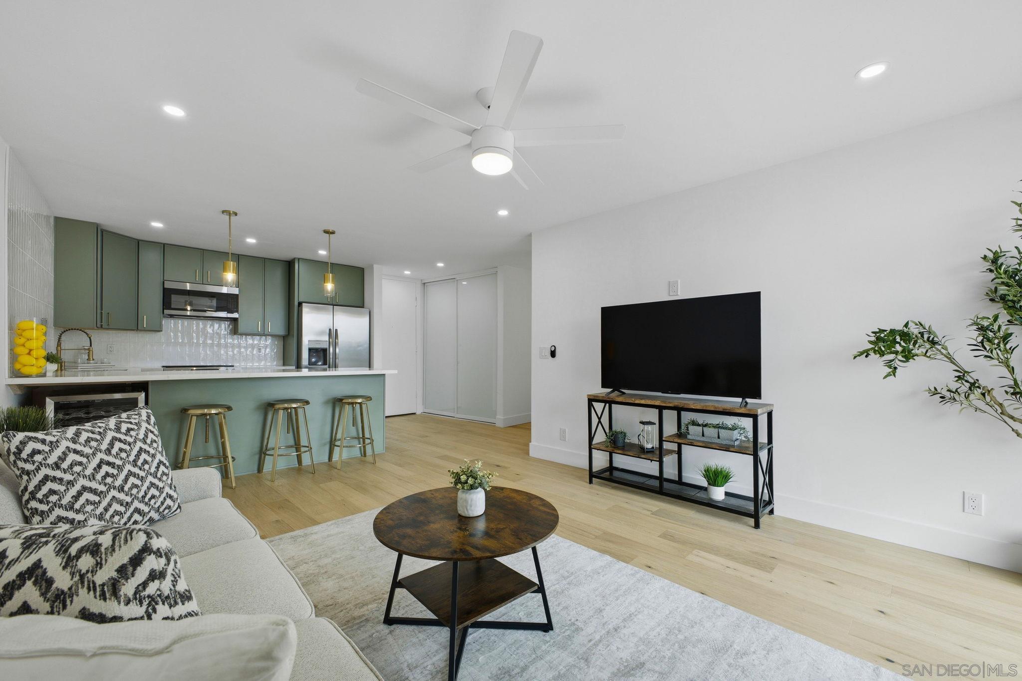 Detail Gallery Image 13 of 46 For 3050  Rue Dorleans  #308,  San Diego,  CA 92110 - 1 Beds | 1 Baths