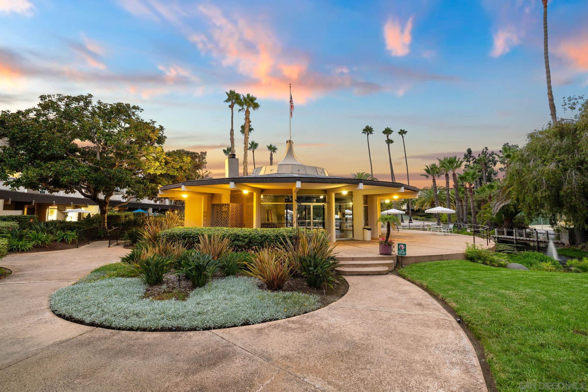 Detail Gallery Image 34 of 46 For 3050  Rue Dorleans  #308,  San Diego,  CA 92110 - 1 Beds | 1 Baths