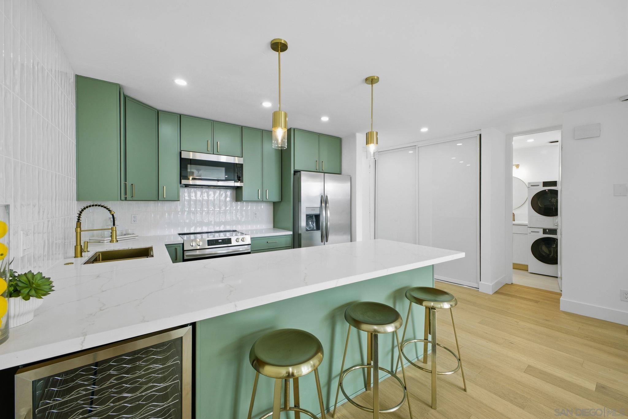 Detail Gallery Image 6 of 46 For 3050  Rue Dorleans  #308,  San Diego,  CA 92110 - 1 Beds | 1 Baths