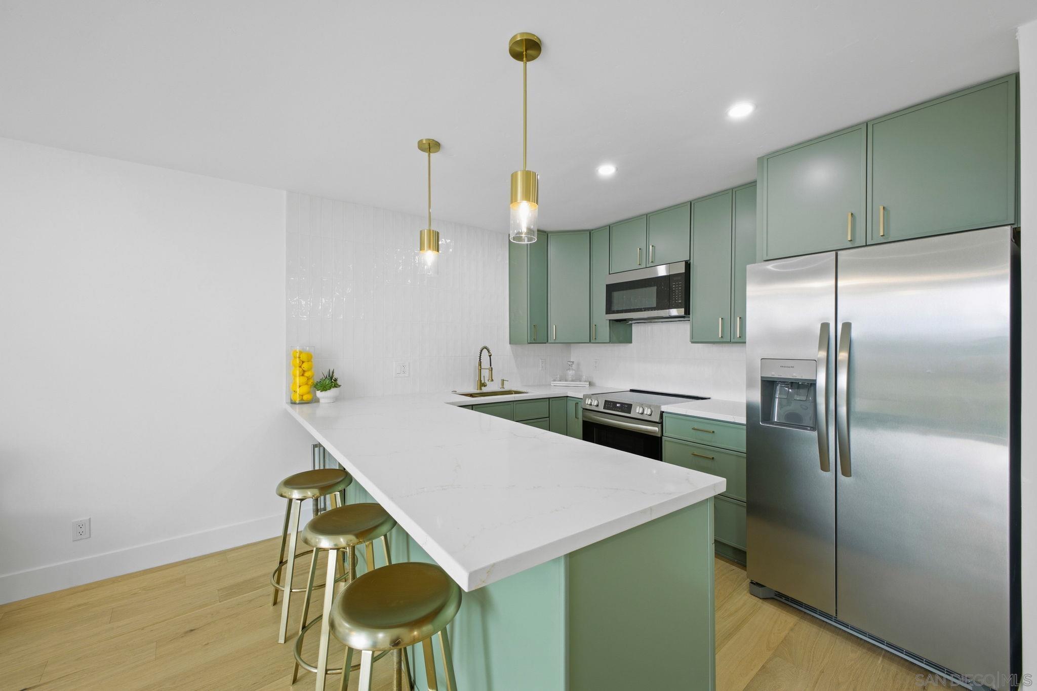 Detail Gallery Image 8 of 46 For 3050  Rue Dorleans  #308,  San Diego,  CA 92110 - 1 Beds | 1 Baths