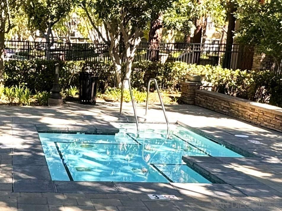 Detail Gallery Image 24 of 28 For 2642 W Canyon Ave, San Diego,  CA 92123 - 5 Beds | 2/1 Baths