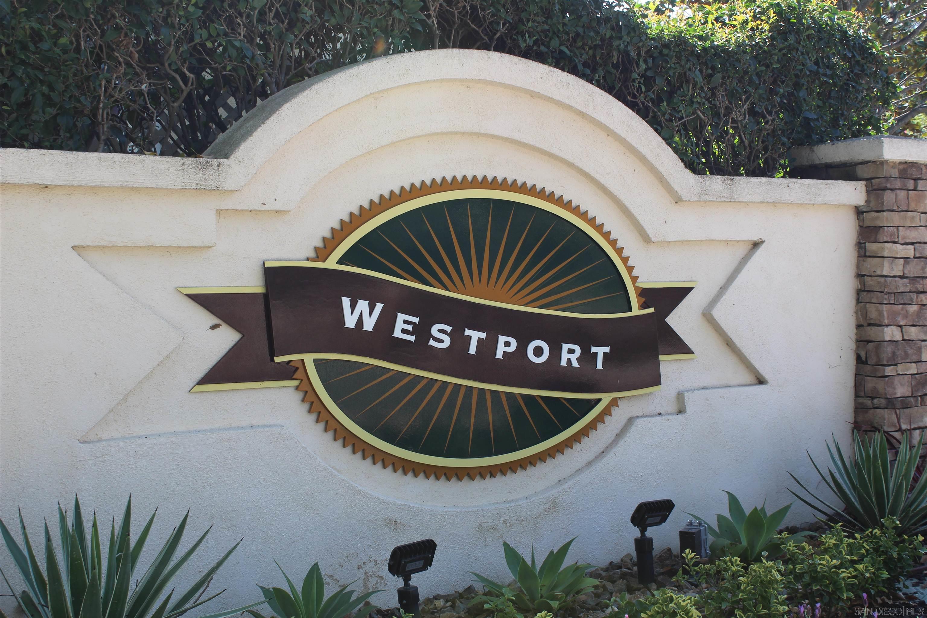 Detail Gallery Image 10 of 14 For 2642 W Canyon Ave, San Diego,  CA 92123 - 5 Beds | 2/1 Baths