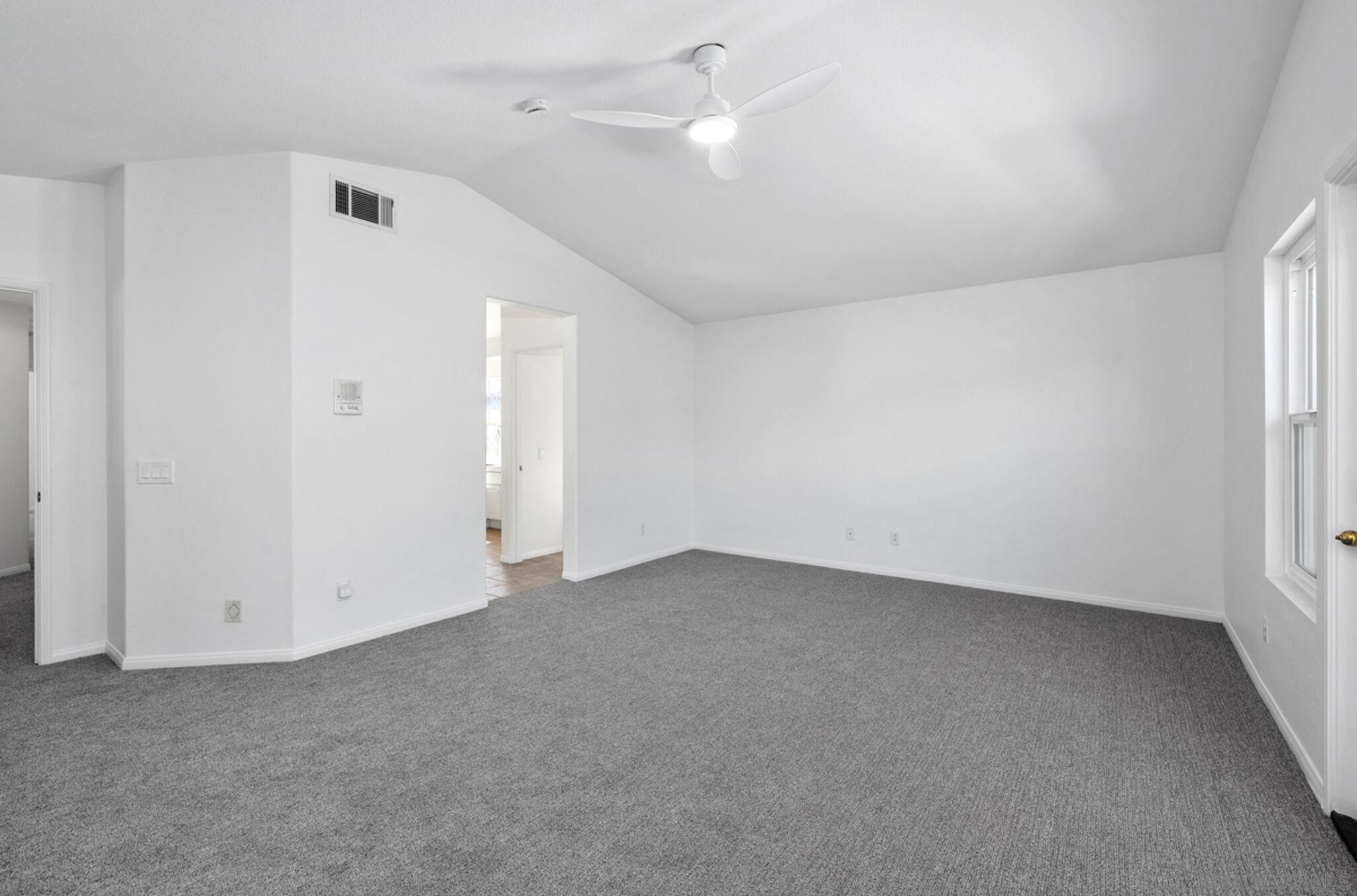 Detail Gallery Image 10 of 24 For 2642 W Canyon Ave, San Diego,  CA 92123 - 5 Beds | 2/1 Baths