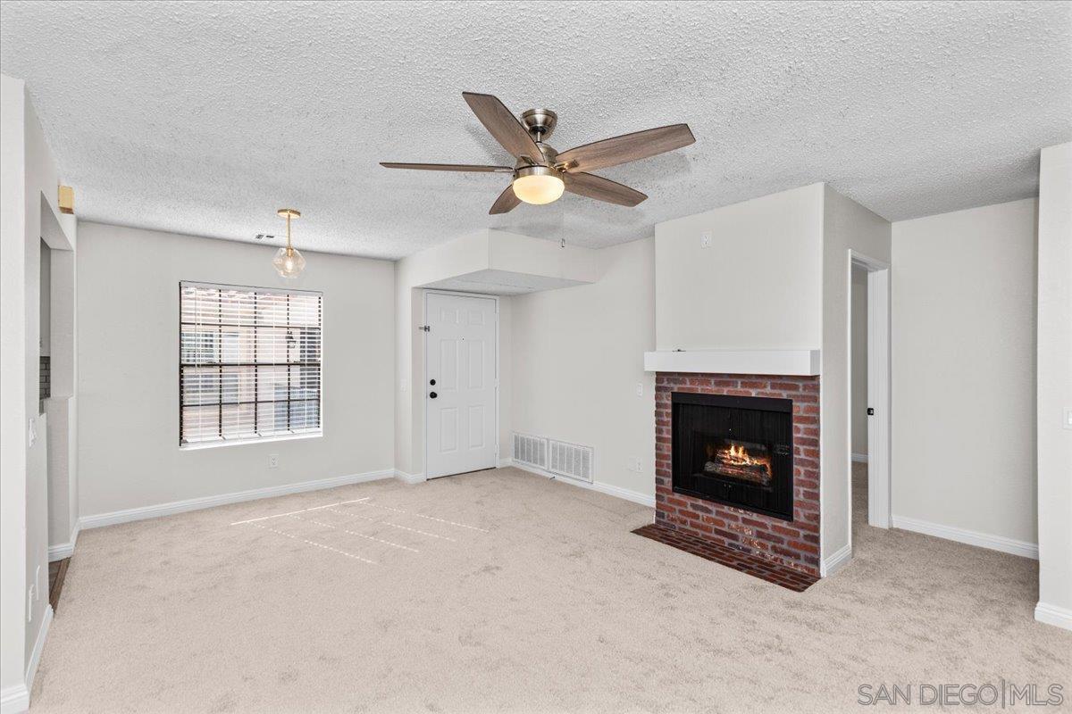 Detail Gallery Image 10 of 33 For 10367  Azuaga St  #168,  San Diego,  CA 92129 - 2 Beds | 2 Baths