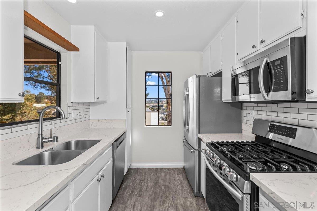 Detail Gallery Image 14 of 33 For 10367  Azuaga St  #168,  San Diego,  CA 92129 - 2 Beds | 2 Baths