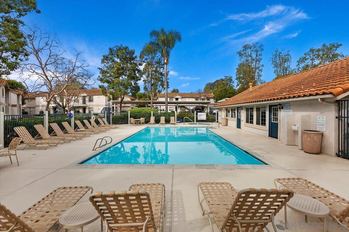 Detail Gallery Image 27 of 33 For 10367  Azuaga St  #168,  San Diego,  CA 92129 - 2 Beds | 2 Baths