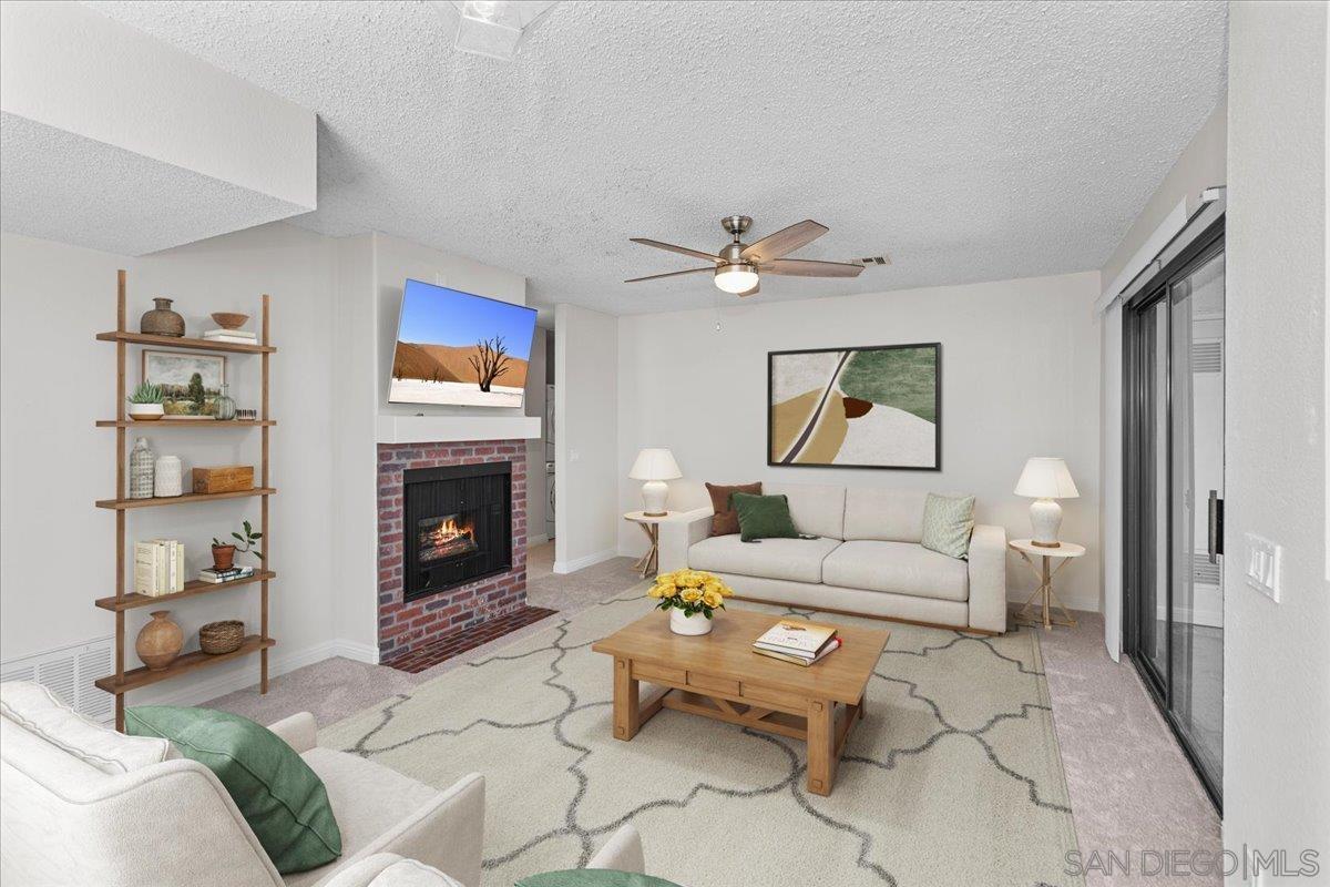 Detail Gallery Image 6 of 33 For 10367  Azuaga St  #168,  San Diego,  CA 92129 - 2 Beds | 2 Baths