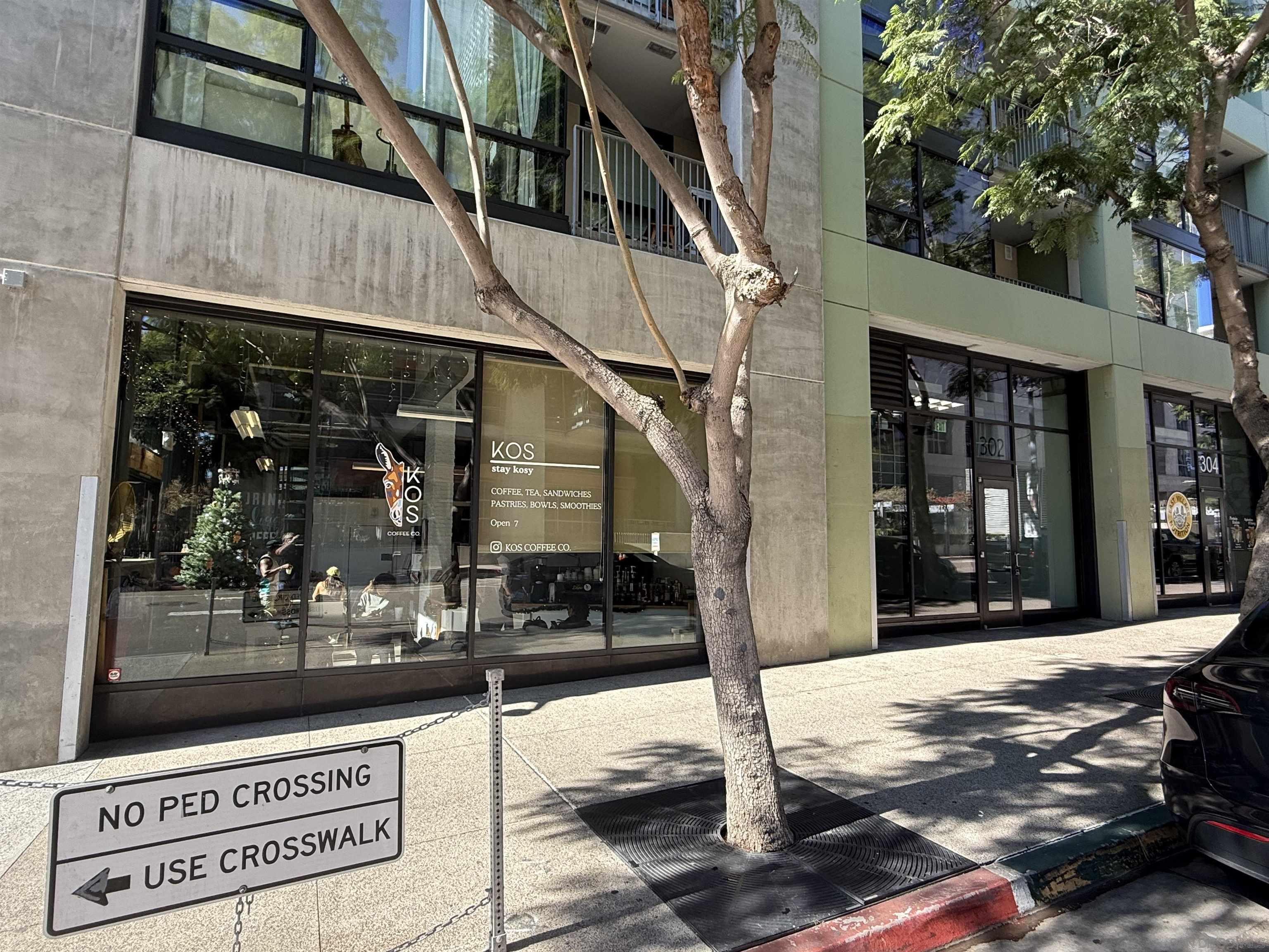 Detail Gallery Image 10 of 14 For 302  11th Ave, San Diego,  CA 92101 - – Beds | – Baths