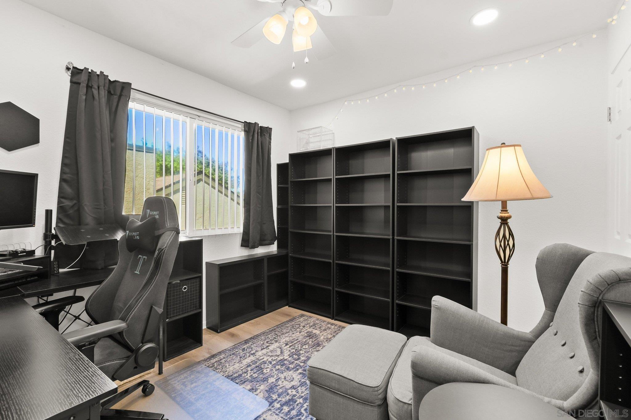 Detail Gallery Image 15 of 36 For 10818  Lamentin Ct, San Diego,  CA 92124 - 3 Beds | 1/1 Baths