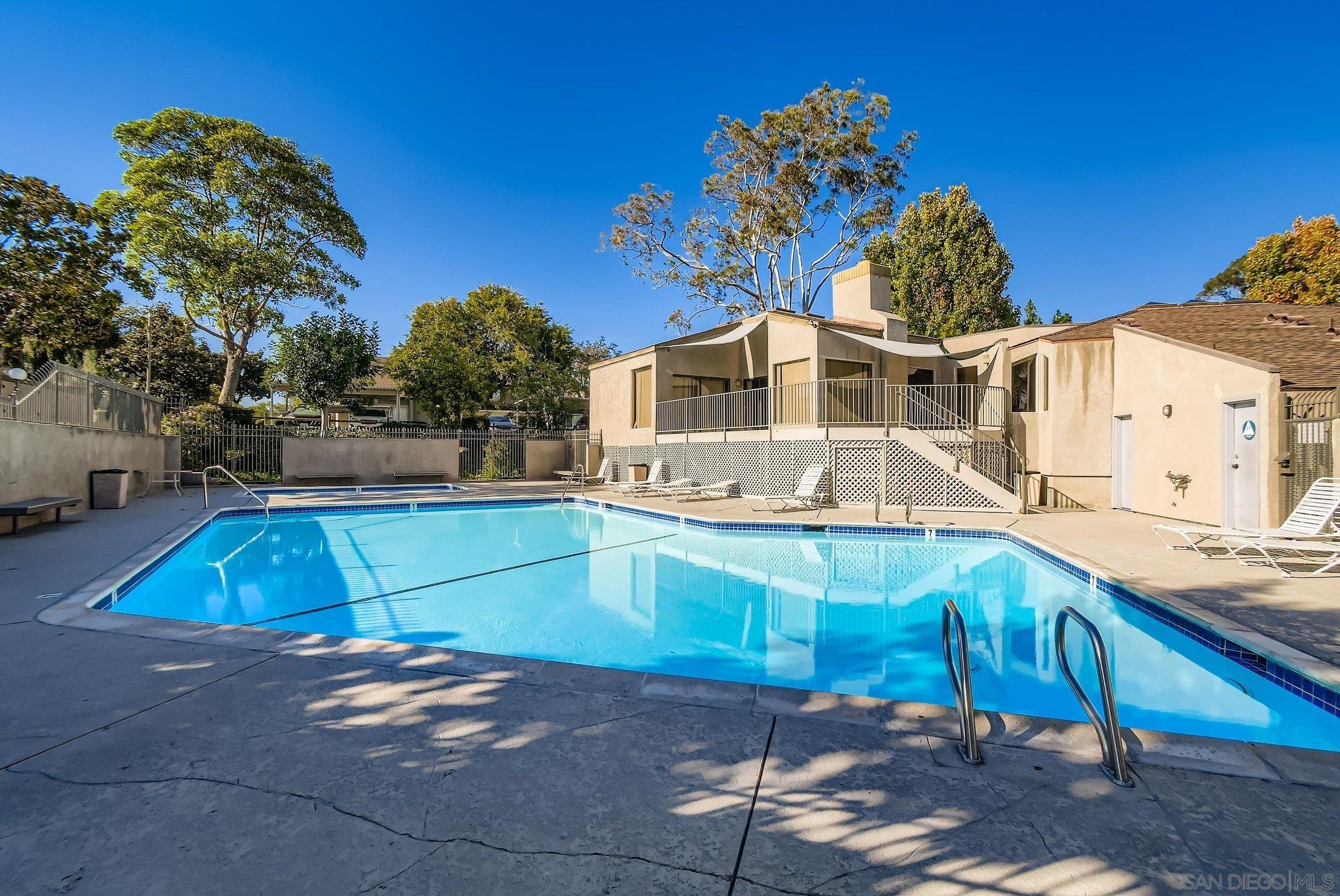 Detail Gallery Image 29 of 36 For 10818  Lamentin Ct, San Diego,  CA 92124 - 3 Beds | 1/1 Baths