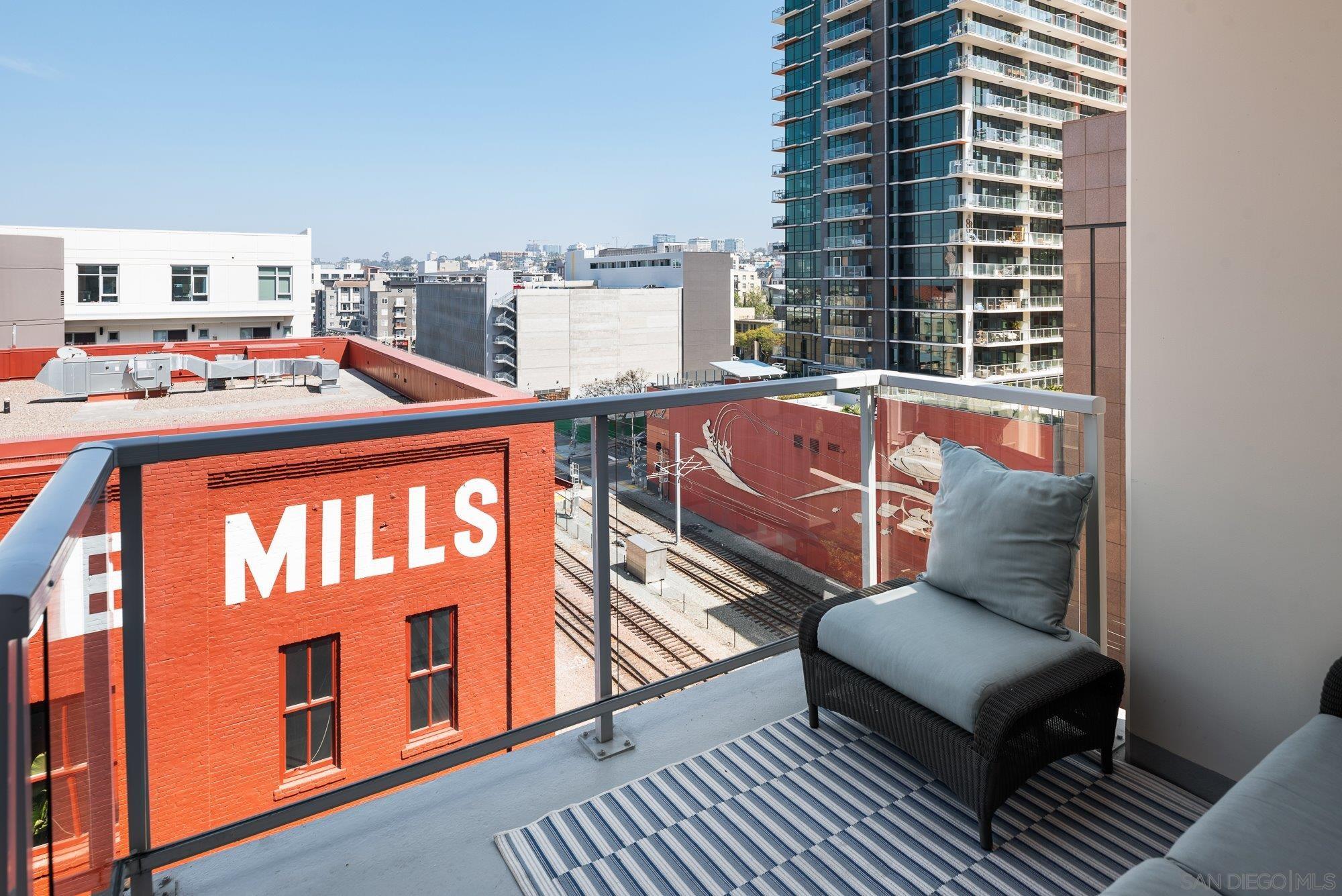 Detail Gallery Image 14 of 49 For 1431  Pacific Hwy  #903,  San Diego,  CA 92101 - 1 Beds | 1 Baths