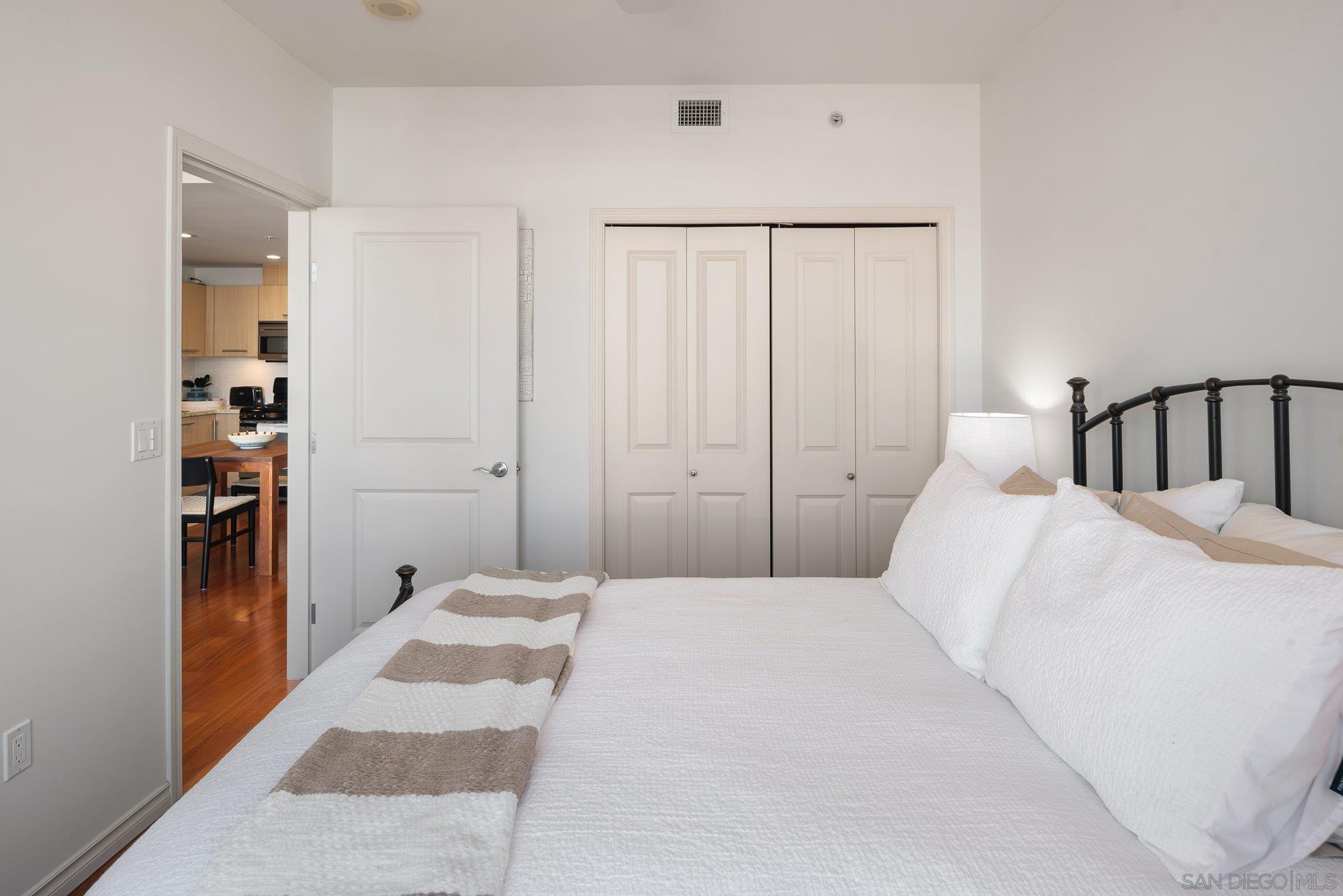 Detail Gallery Image 24 of 49 For 1431  Pacific Hwy  #903,  San Diego,  CA 92101 - 1 Beds | 1 Baths