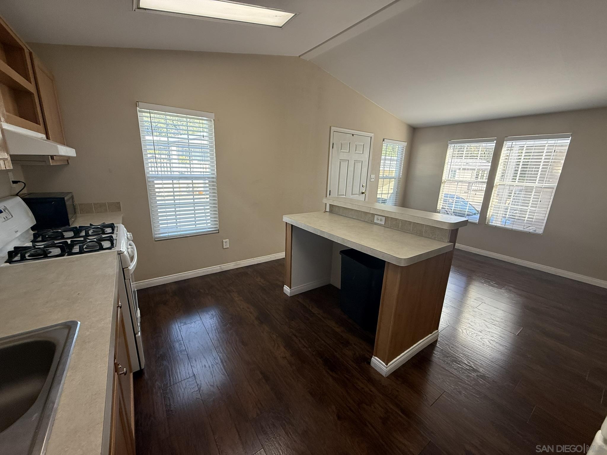 Detail Gallery Image 14 of 31 For 3505  Alpine Blvd  #49,  Alpine,  CA 91901 - 2 Beds | 2 Baths