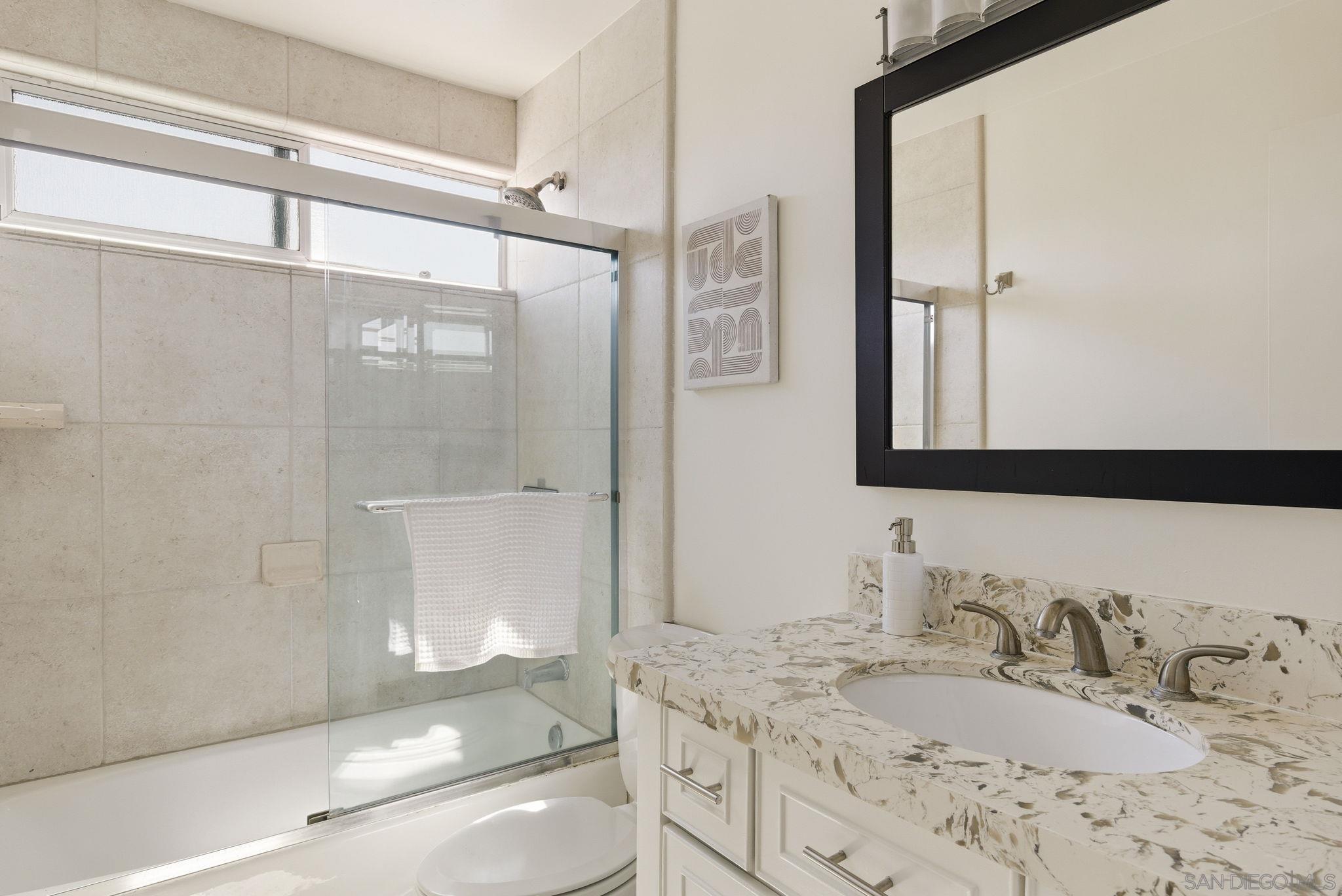 Detail Gallery Image 14 of 30 For 5015  Cape May  #108,  San Diego,  CA 92107 - 1 Beds | 1 Baths