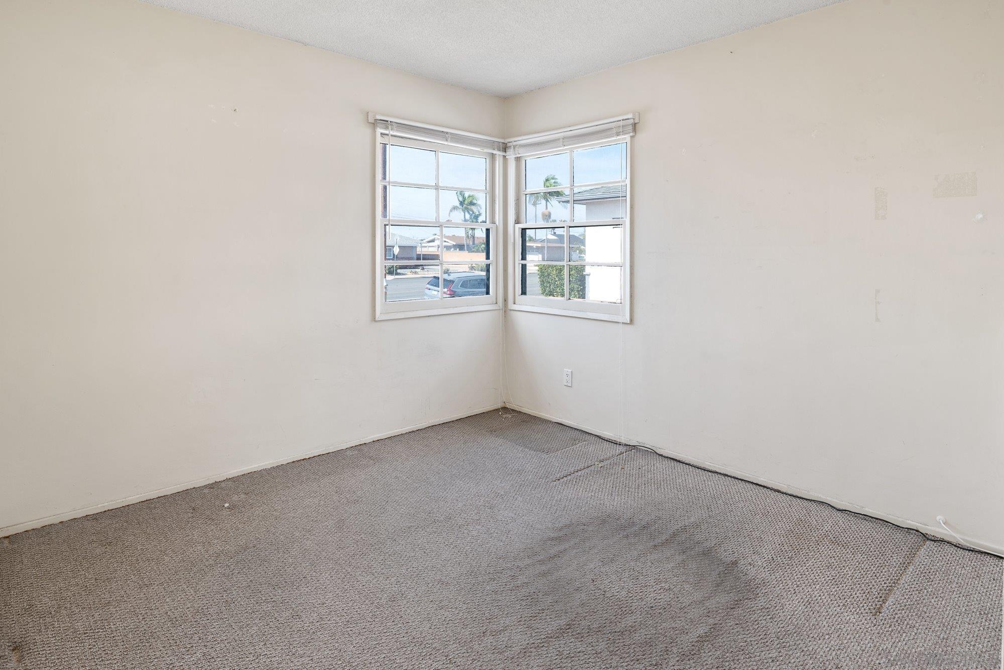 Detail Gallery Image 16 of 41 For 5037  Waring Rd, San Diego,  CA 92120 - 3 Beds | 2 Baths