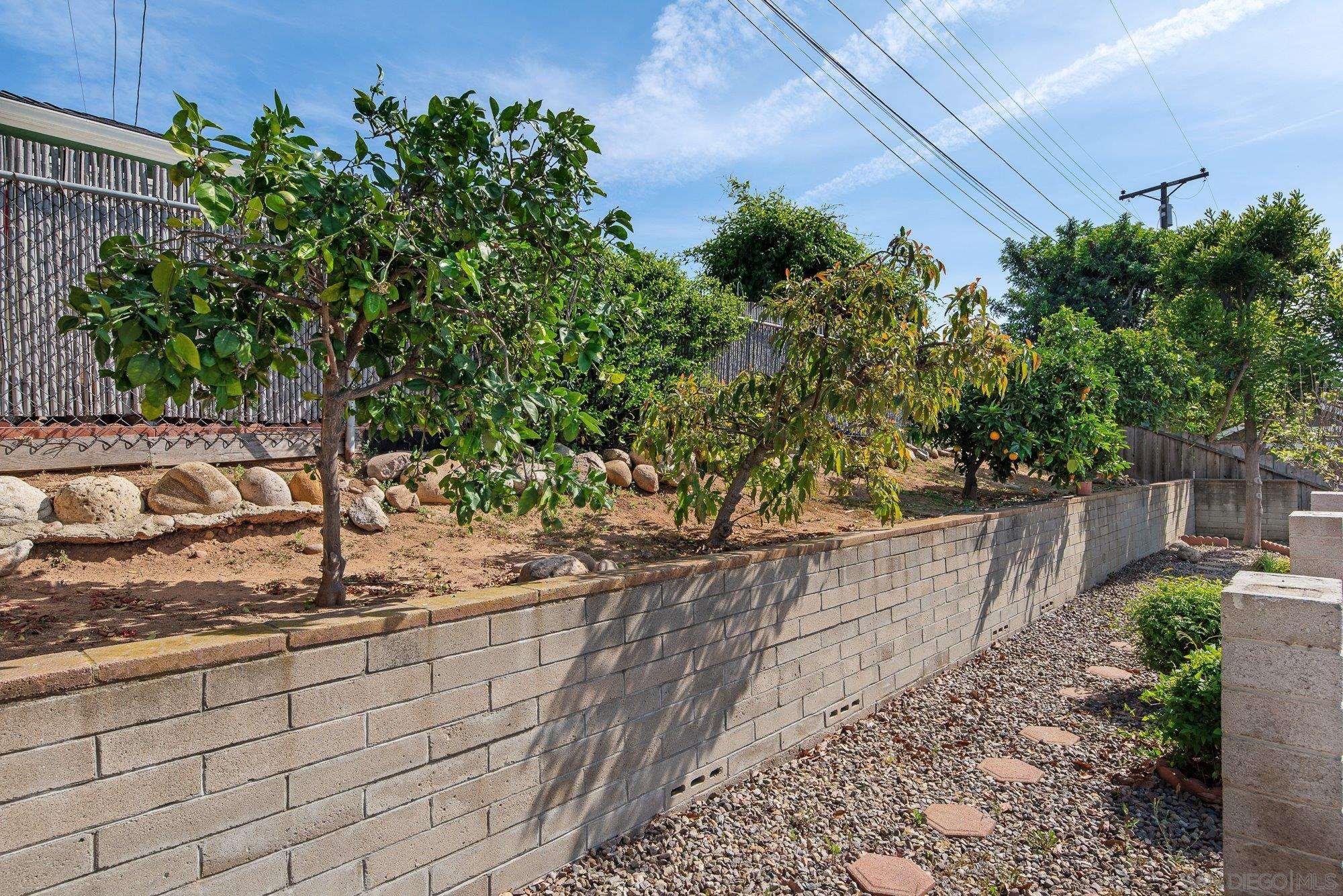 Detail Gallery Image 26 of 41 For 5037  Waring Rd, San Diego,  CA 92120 - 3 Beds | 2 Baths