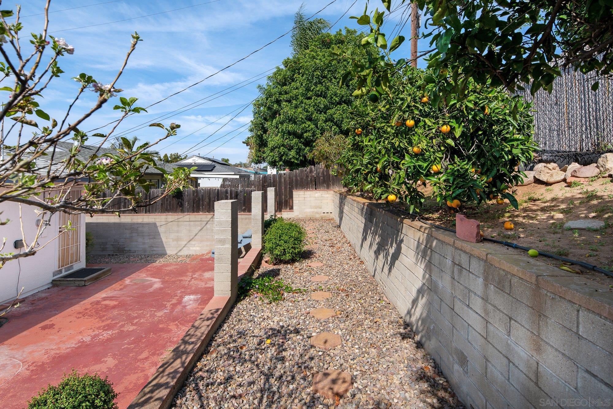 Detail Gallery Image 30 of 41 For 5037  Waring Rd, San Diego,  CA 92120 - 3 Beds | 2 Baths