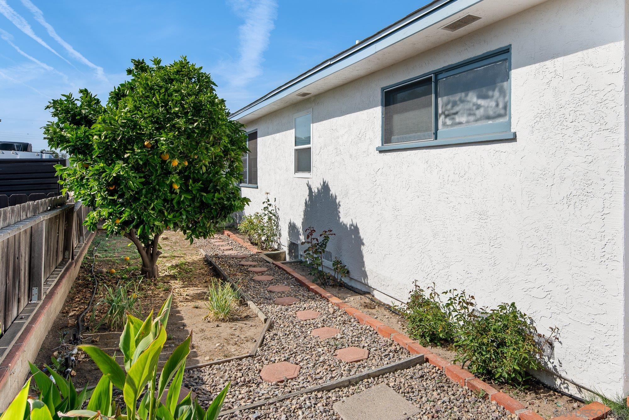 Detail Gallery Image 31 of 41 For 5037  Waring Rd, San Diego,  CA 92120 - 3 Beds | 2 Baths