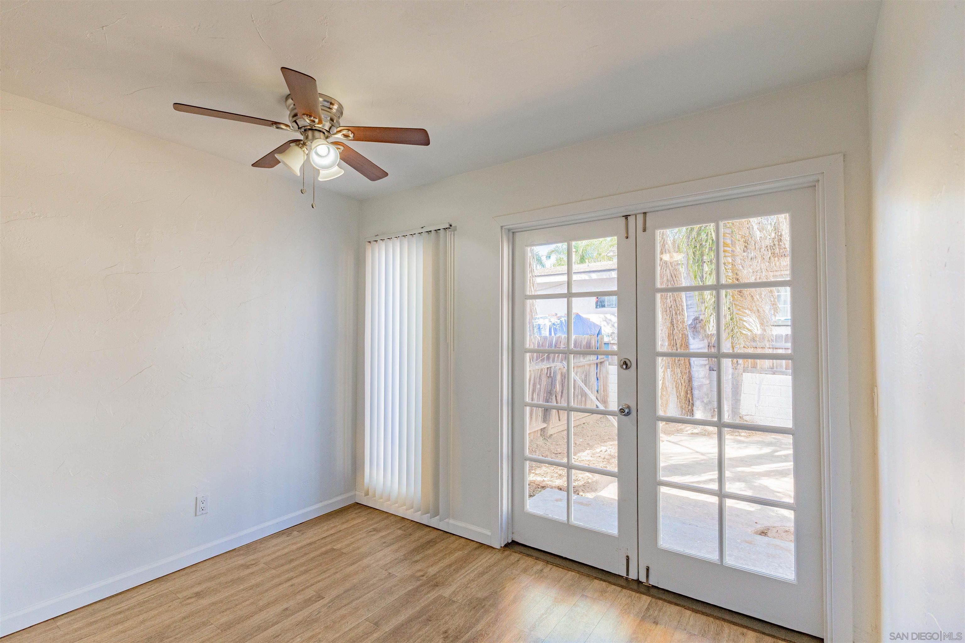 Detail Gallery Image 17 of 37 For 1352-54  Imperial Beach Blvd., Imperial Beach,  CA 91932 - – Beds | – Baths