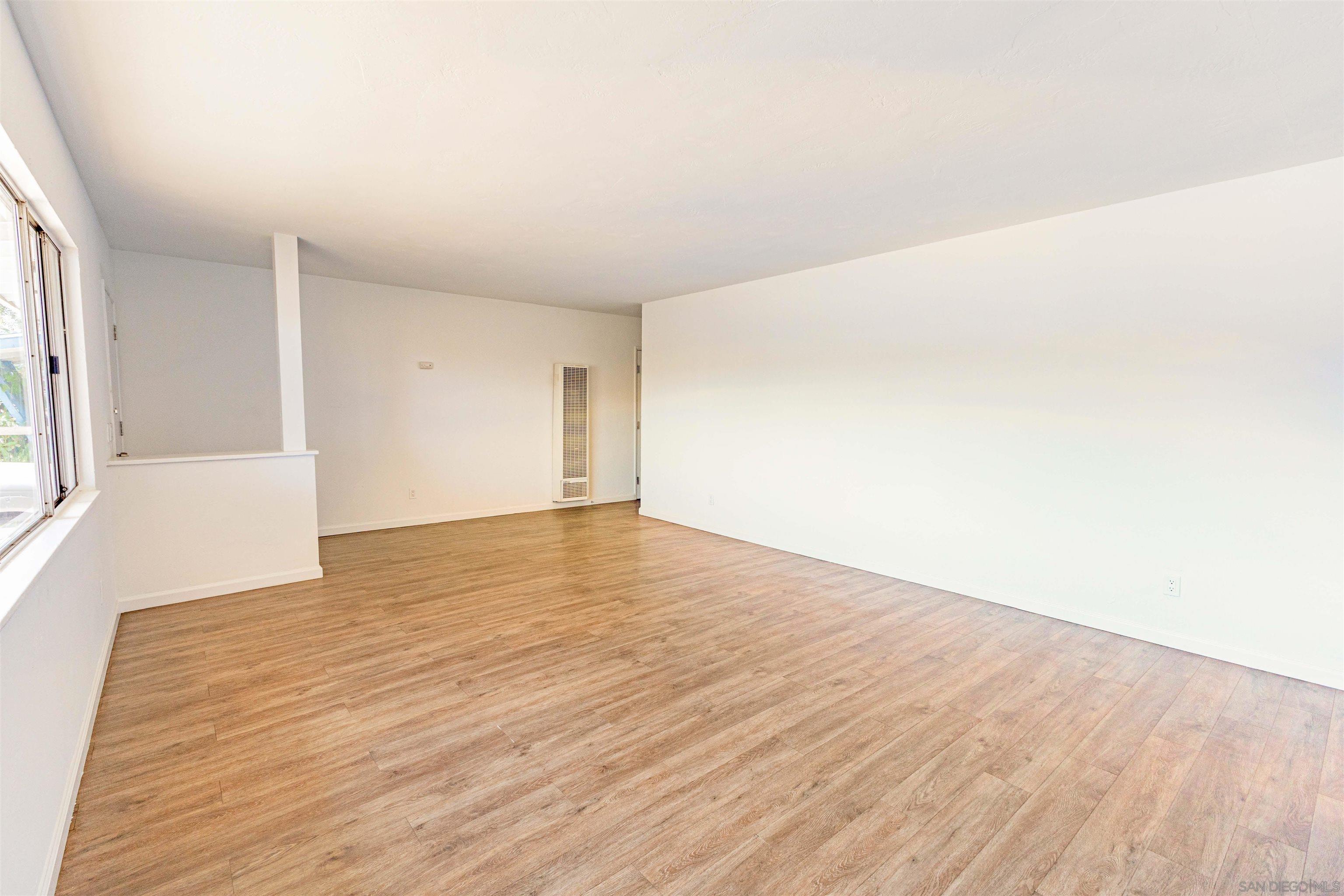 Detail Gallery Image 9 of 37 For 1352-54  Imperial Beach Blvd., Imperial Beach,  CA 91932 - – Beds | – Baths