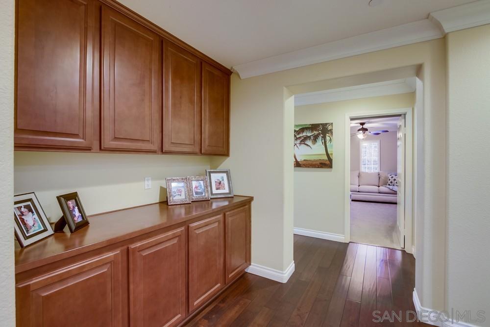 Detail Gallery Image 25 of 48 For 452  Taylor Dr, Oceanside,  CA 92056 - 5 Beds | 3 Baths