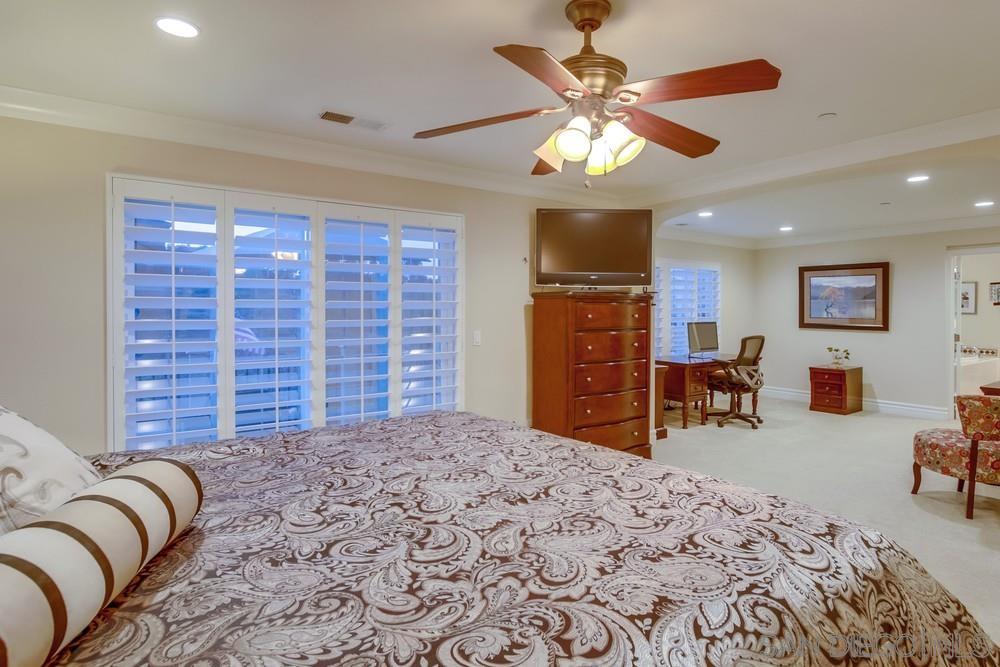 Detail Gallery Image 27 of 48 For 452  Taylor Dr, Oceanside,  CA 92056 - 5 Beds | 3 Baths