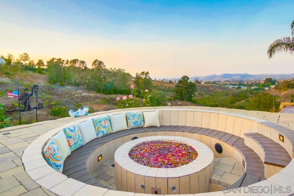 Detail Gallery Image 48 of 48 For 452  Taylor Dr, Oceanside,  CA 92056 - 5 Beds | 3 Baths