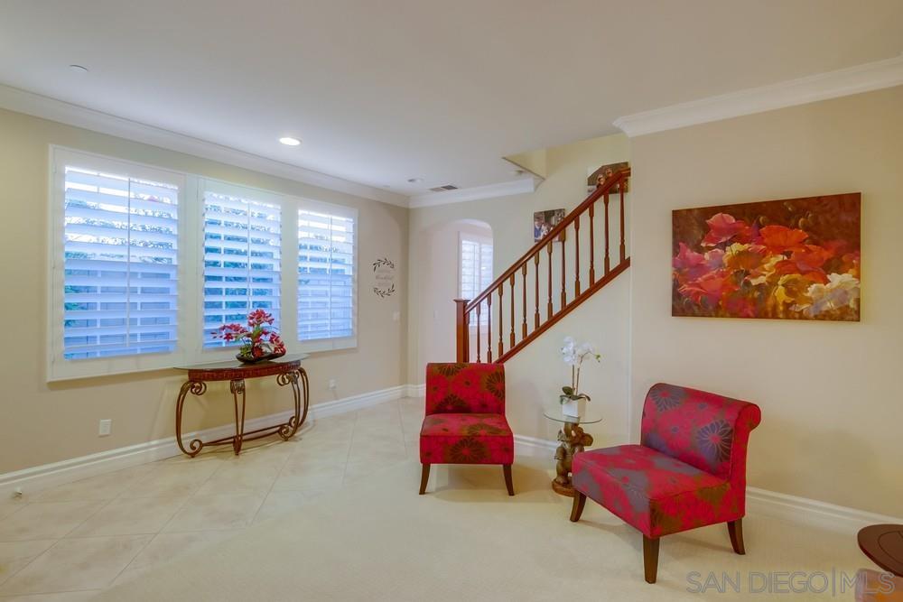 Detail Gallery Image 10 of 48 For 452  Taylor Dr, Oceanside,  CA 92056 - 5 Beds | 3 Baths