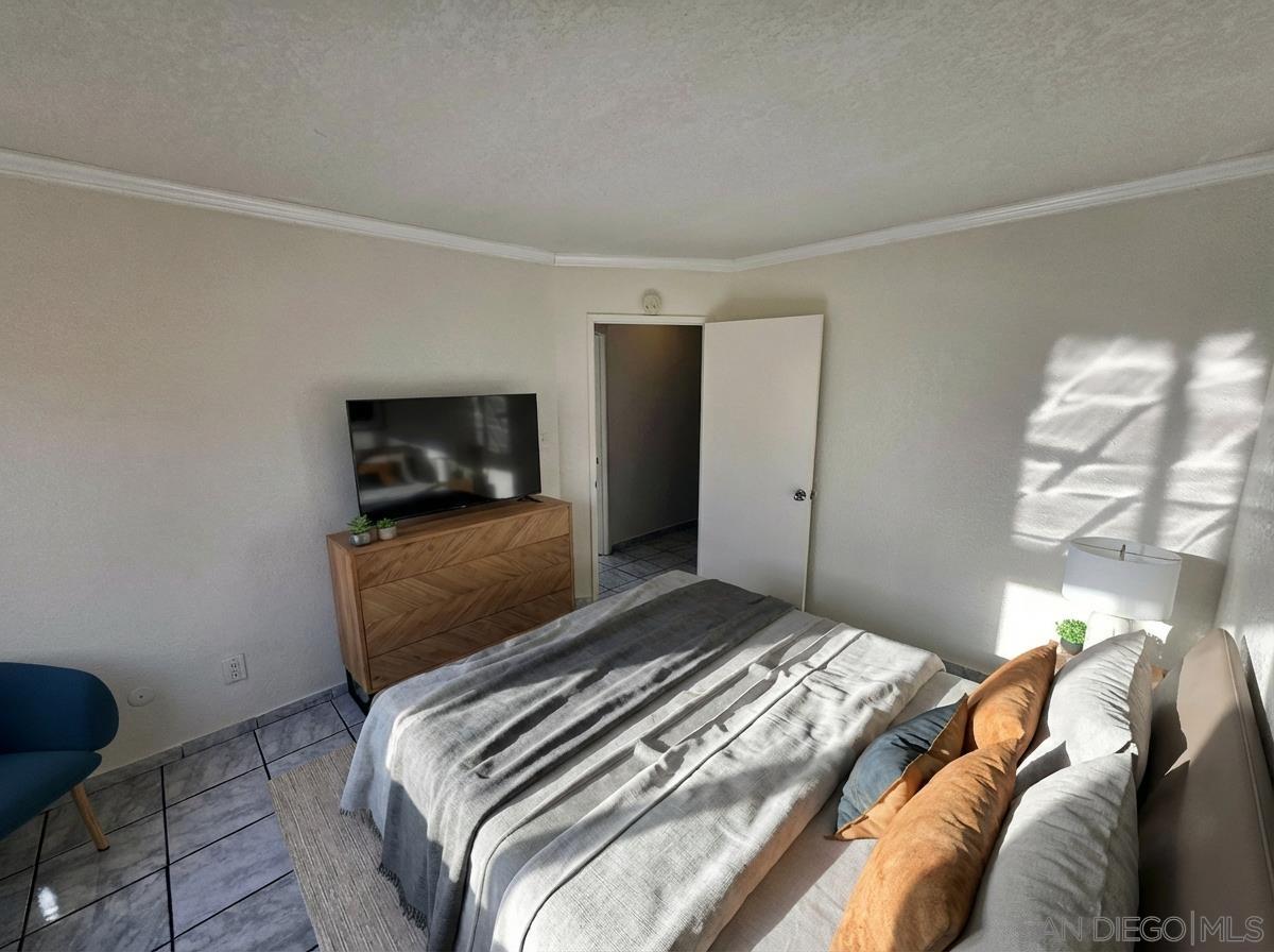 Detail Gallery Image 9 of 18 For 4056  Van Dyke Ave  4, San Diego,  CA 92105 - 2 Beds | 1/1 Baths