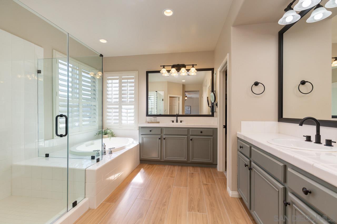 Detail Gallery Image 18 of 42 For 16207  Palomino Mesa Ct, San Diego,  CA 92127 - 5 Beds | 2/1 Baths