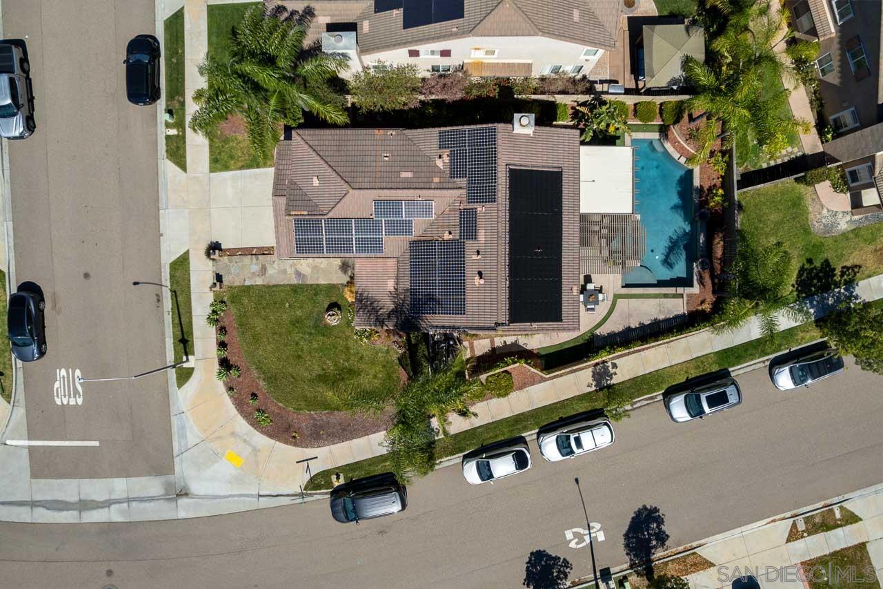 Detail Gallery Image 35 of 42 For 16207  Palomino Mesa Ct, San Diego,  CA 92127 - 5 Beds | 2/1 Baths