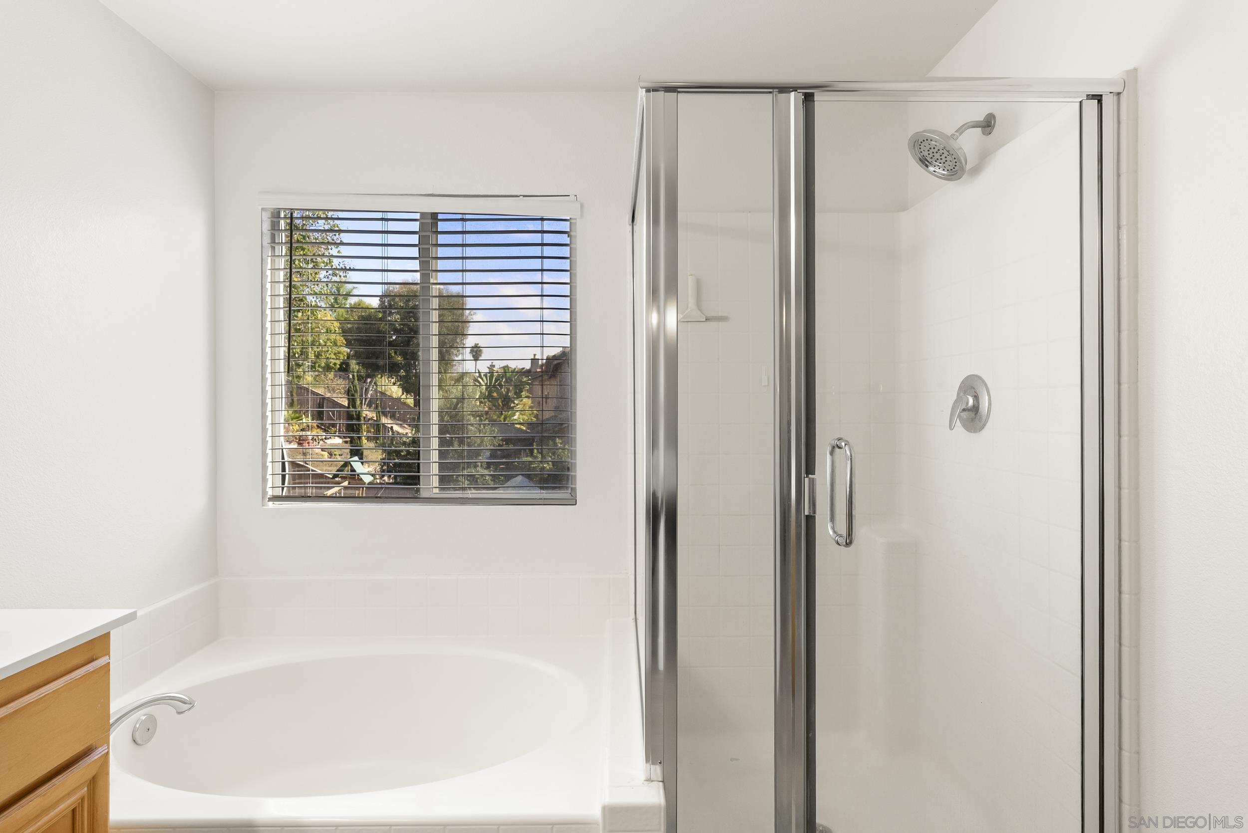 Detail Gallery Image 28 of 45 For 1405  Carneros Valley St, Chula Vista,  CA 91913 - 4 Beds | 2/1 Baths