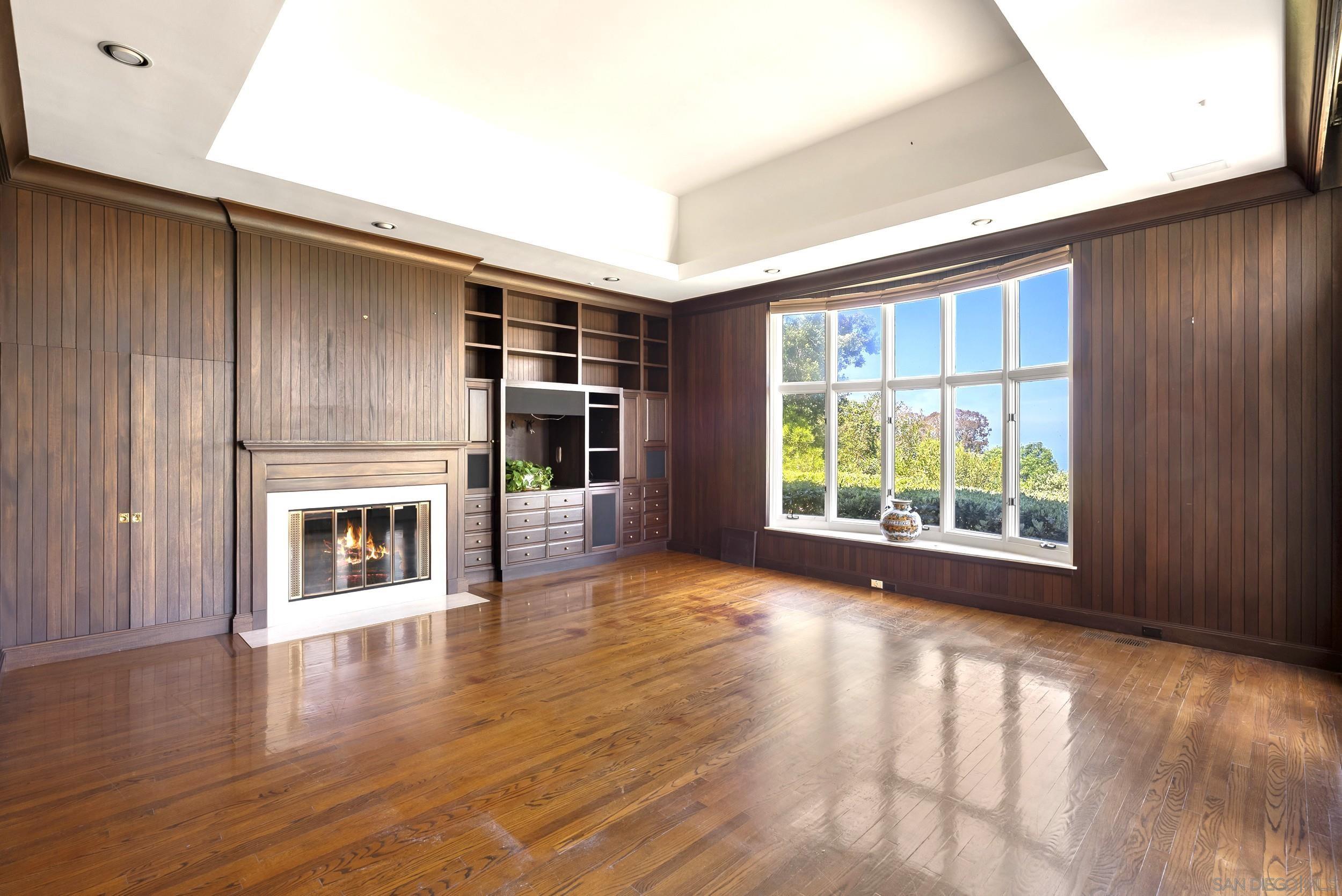 Detail Gallery Image 20 of 31 For 2302  Rue Adriane, La Jolla,  CA 92037 - 4 Beds | 4/1 Baths