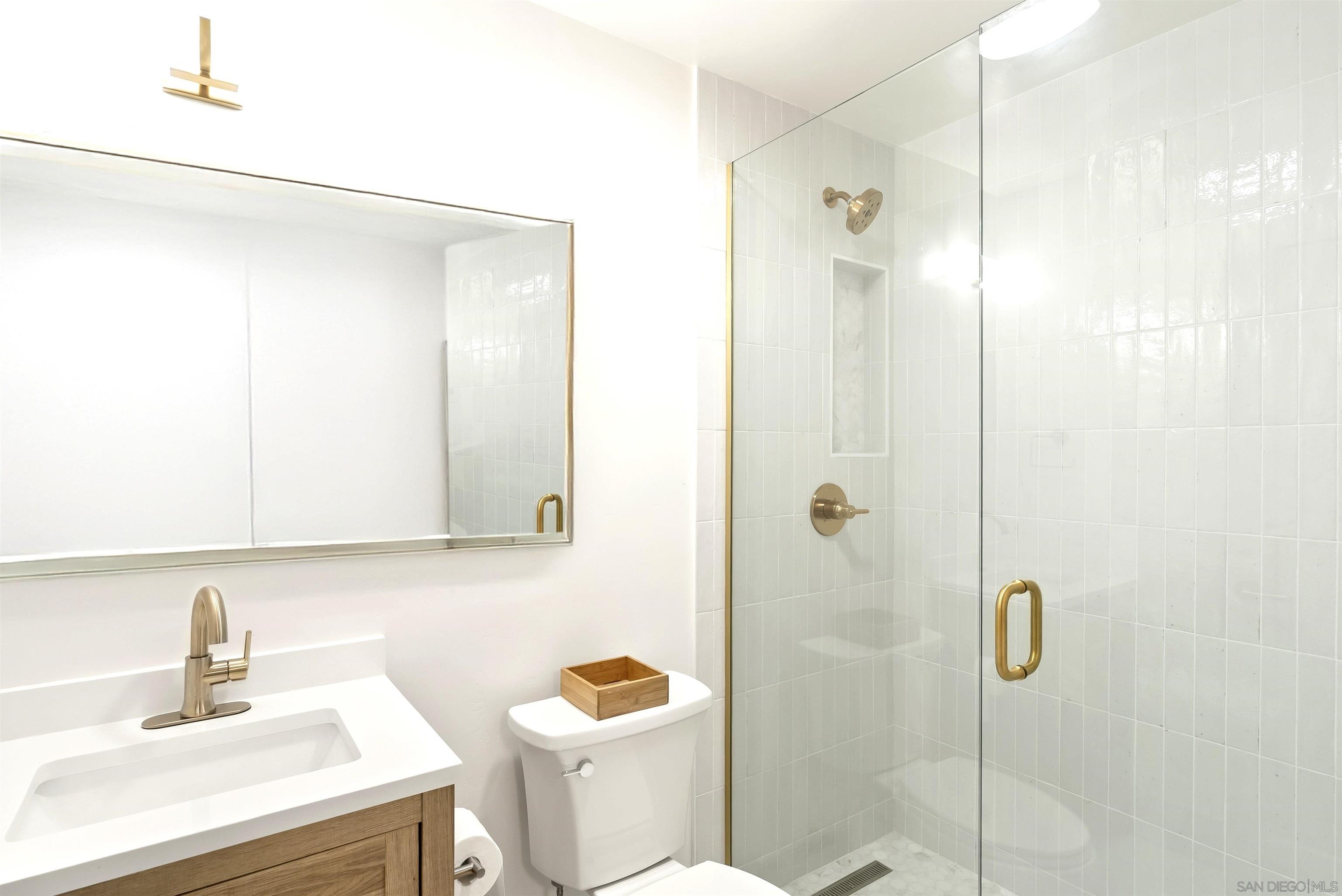 Detail Gallery Image 30 of 31 For 2302  Rue Adriane, La Jolla,  CA 92037 - 4 Beds | 4/1 Baths