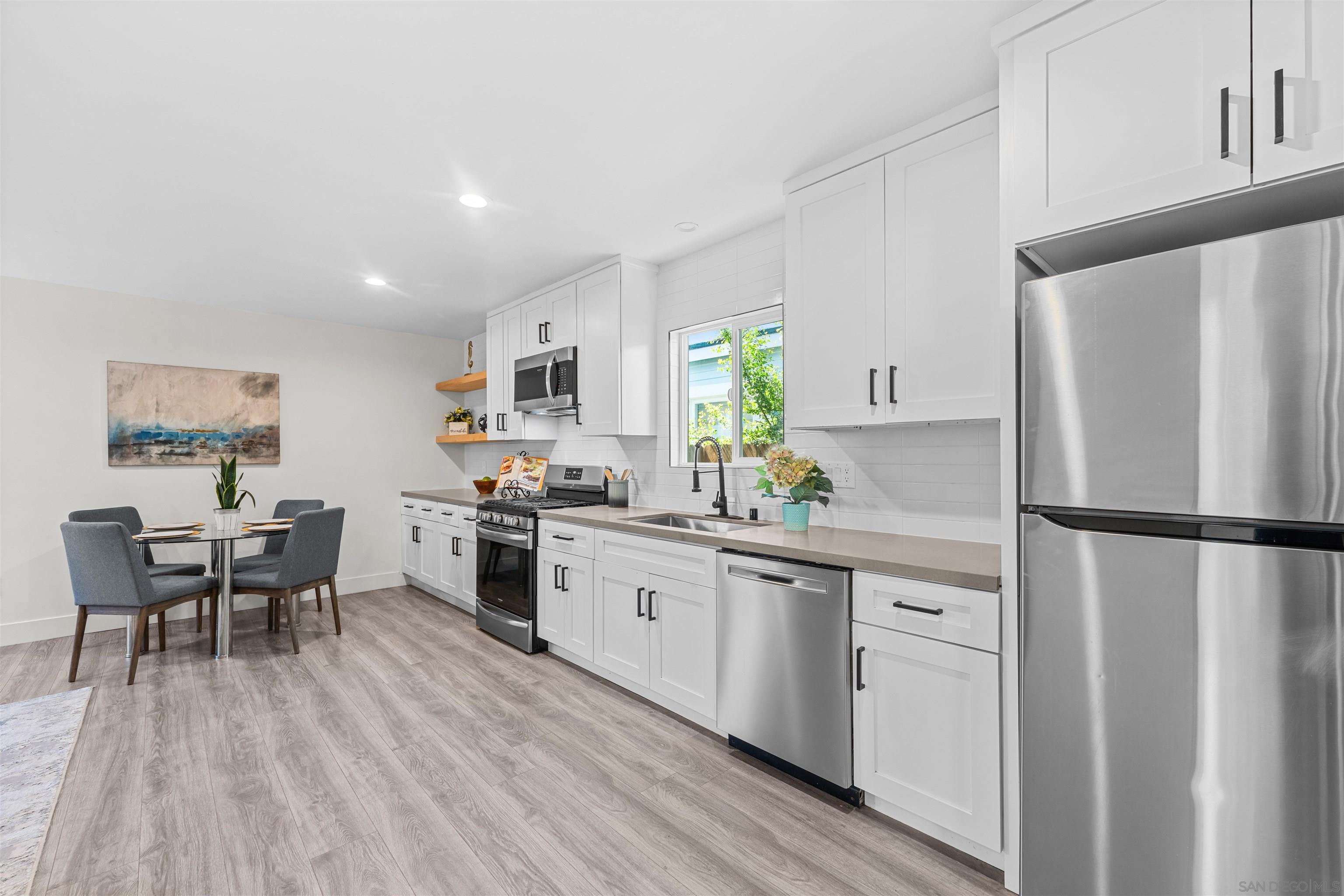 Detail Gallery Image 13 of 40 For 4620  Greene St, San Diego,  CA 92107 - 2 Beds | 1 Baths