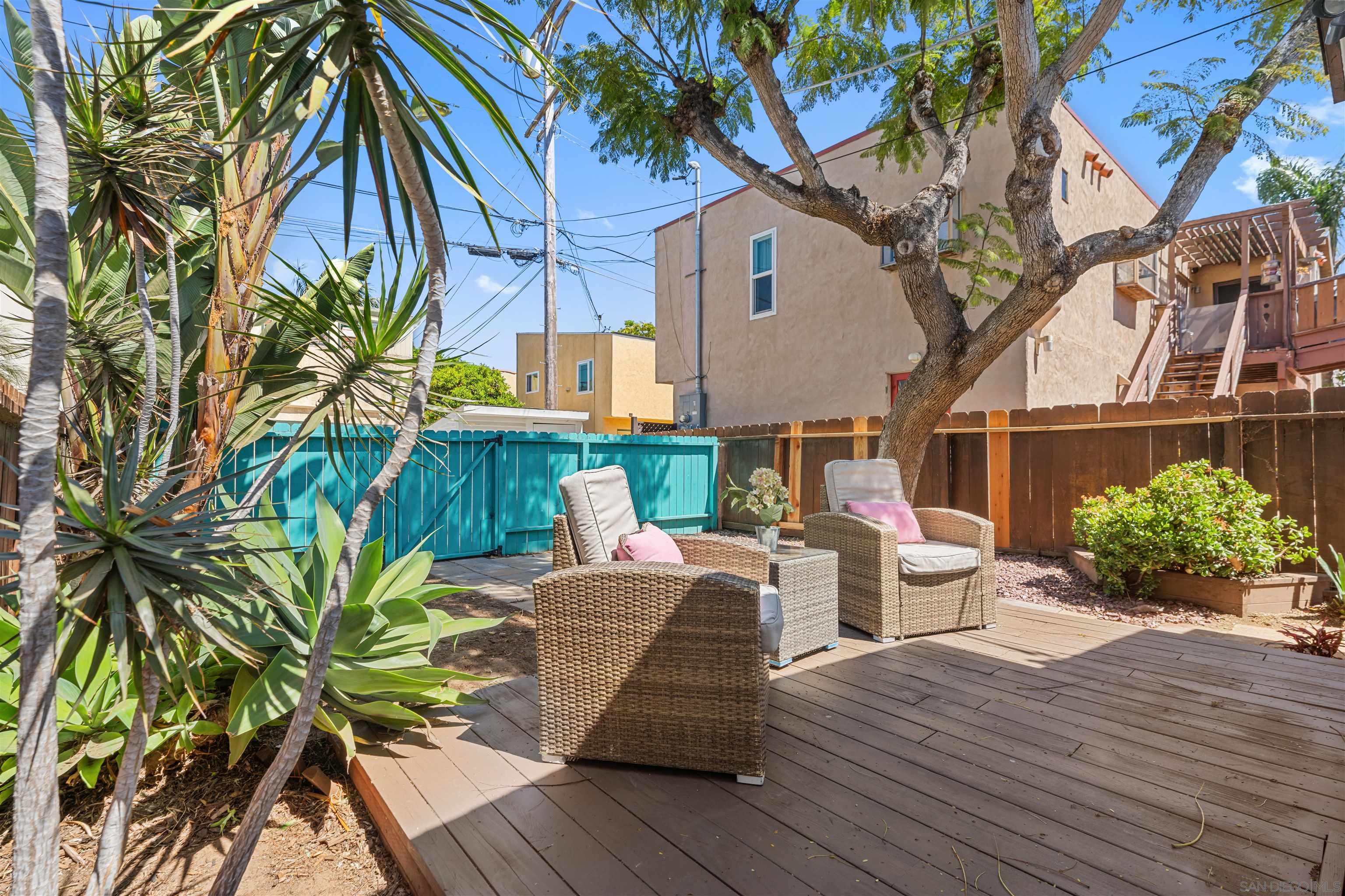 Detail Gallery Image 5 of 41 For 4620  Greene St, San Diego,  CA 92107 - 2 Beds | 1 Baths