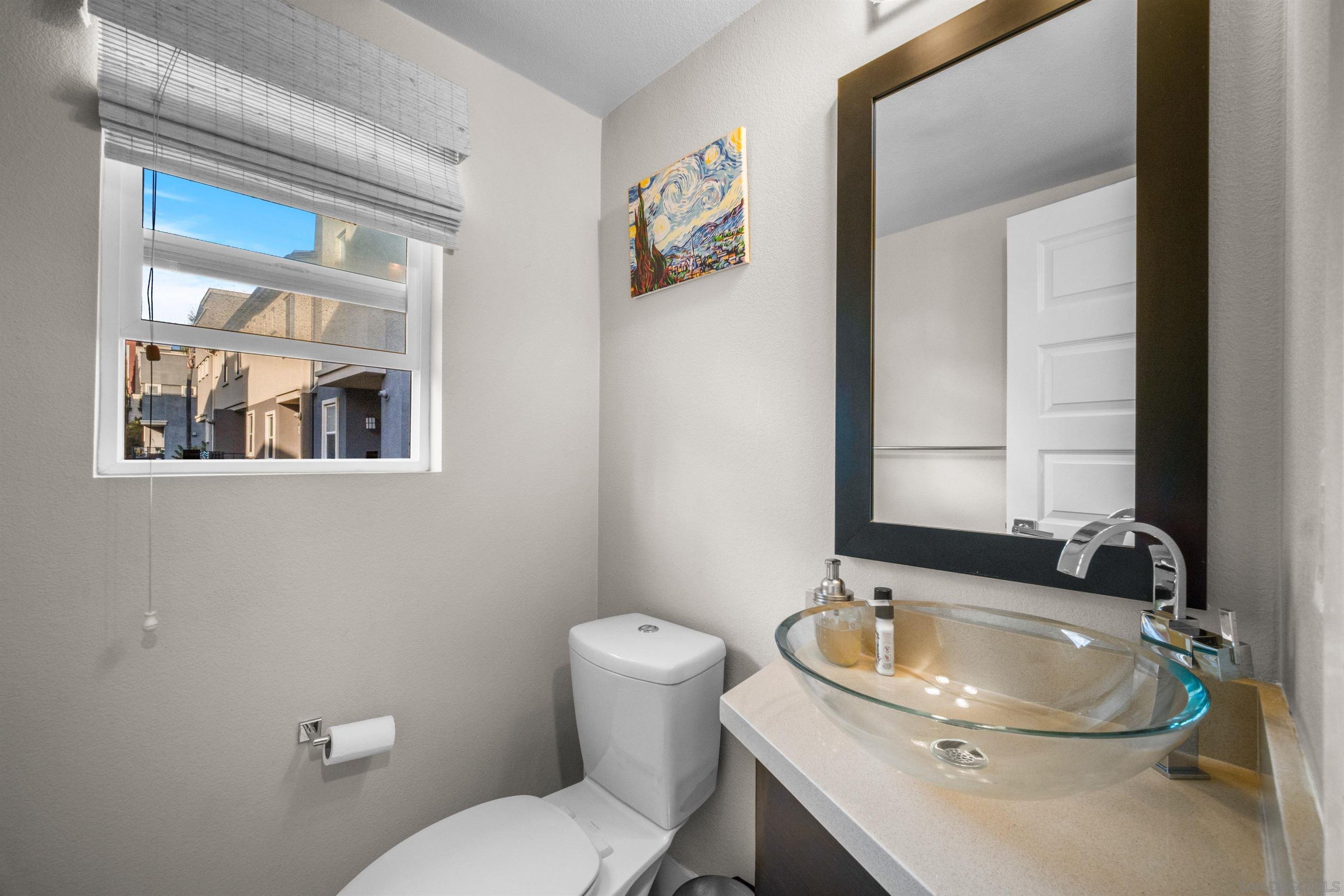 Detail Gallery Image 13 of 26 For 7890  Civita Blvd, San Diego,  CA 92108 - 3 Beds | 3/1 Baths