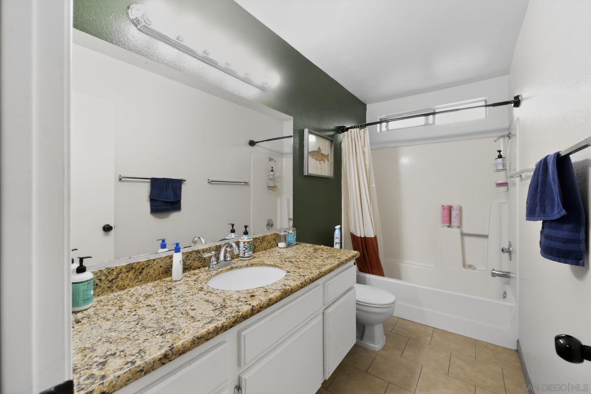 Detail Gallery Image 15 of 18 For 1072  Violet Street, Hemet,  CA 92545 - 2 Beds | 2 Baths