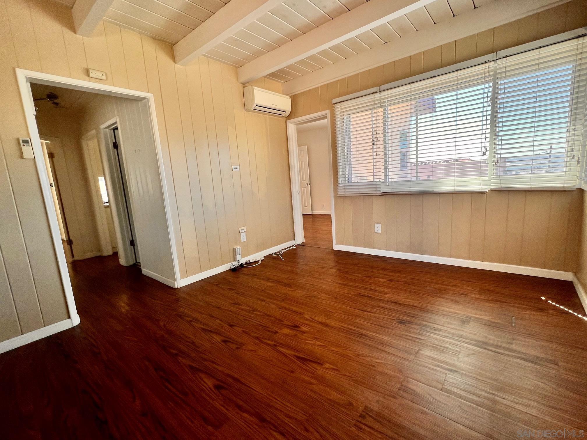 Detail Gallery Image 3 of 17 For 1021 W Palm, San Diego,  CA 92103 - 2 Beds | 1/1 Baths