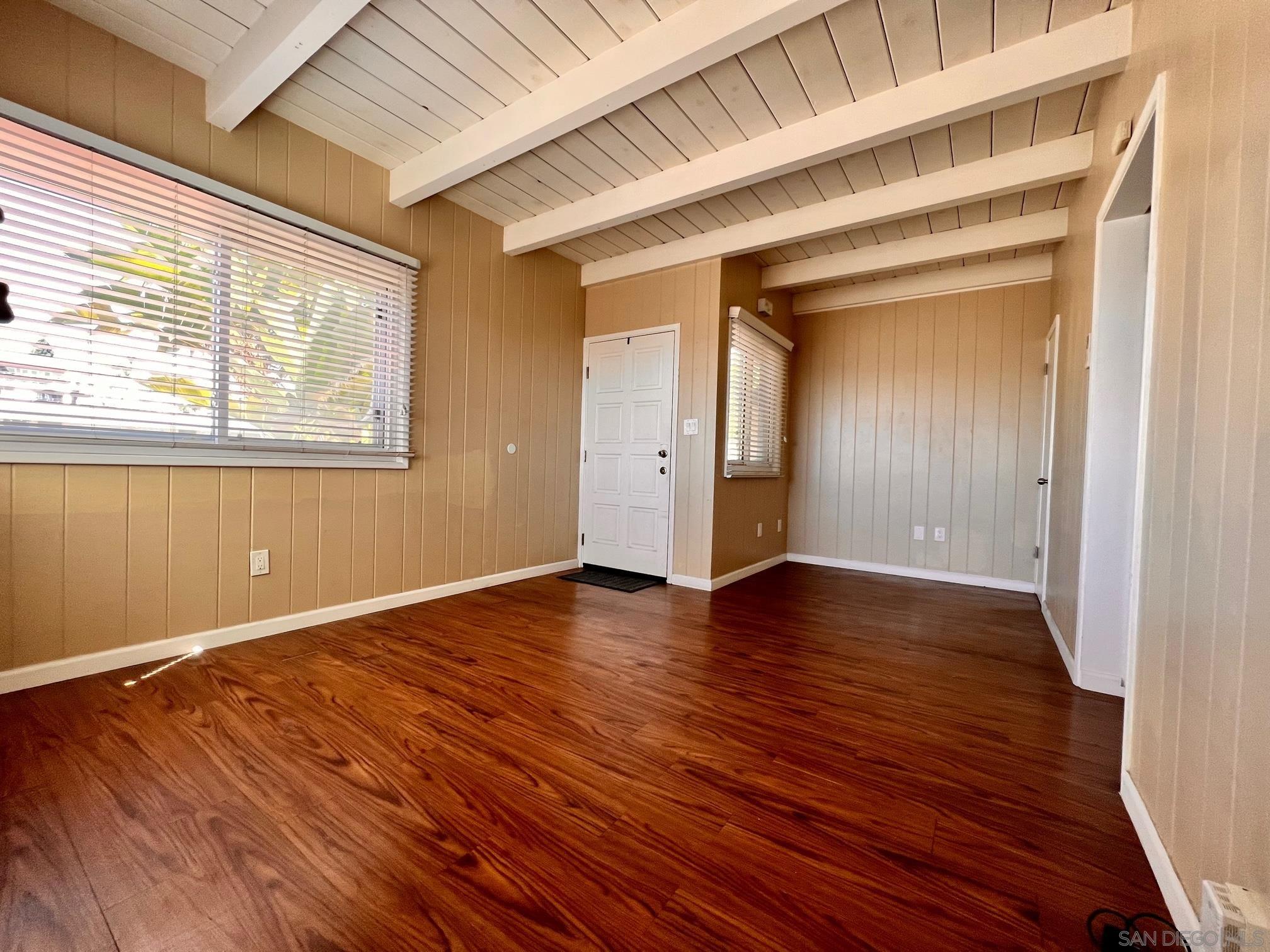 Detail Gallery Image 4 of 17 For 1021 W Palm, San Diego,  CA 92103 - 2 Beds | 1/1 Baths